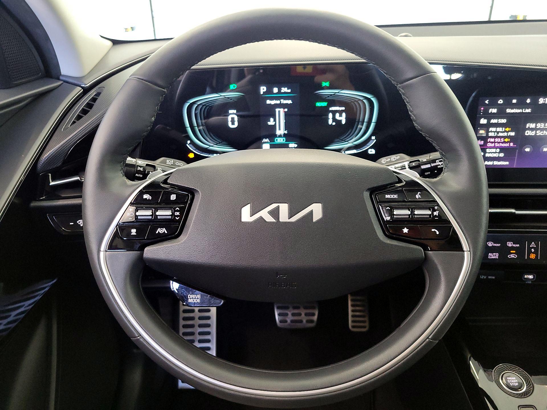 Thumbnail: 2023 Kia Niro - 10