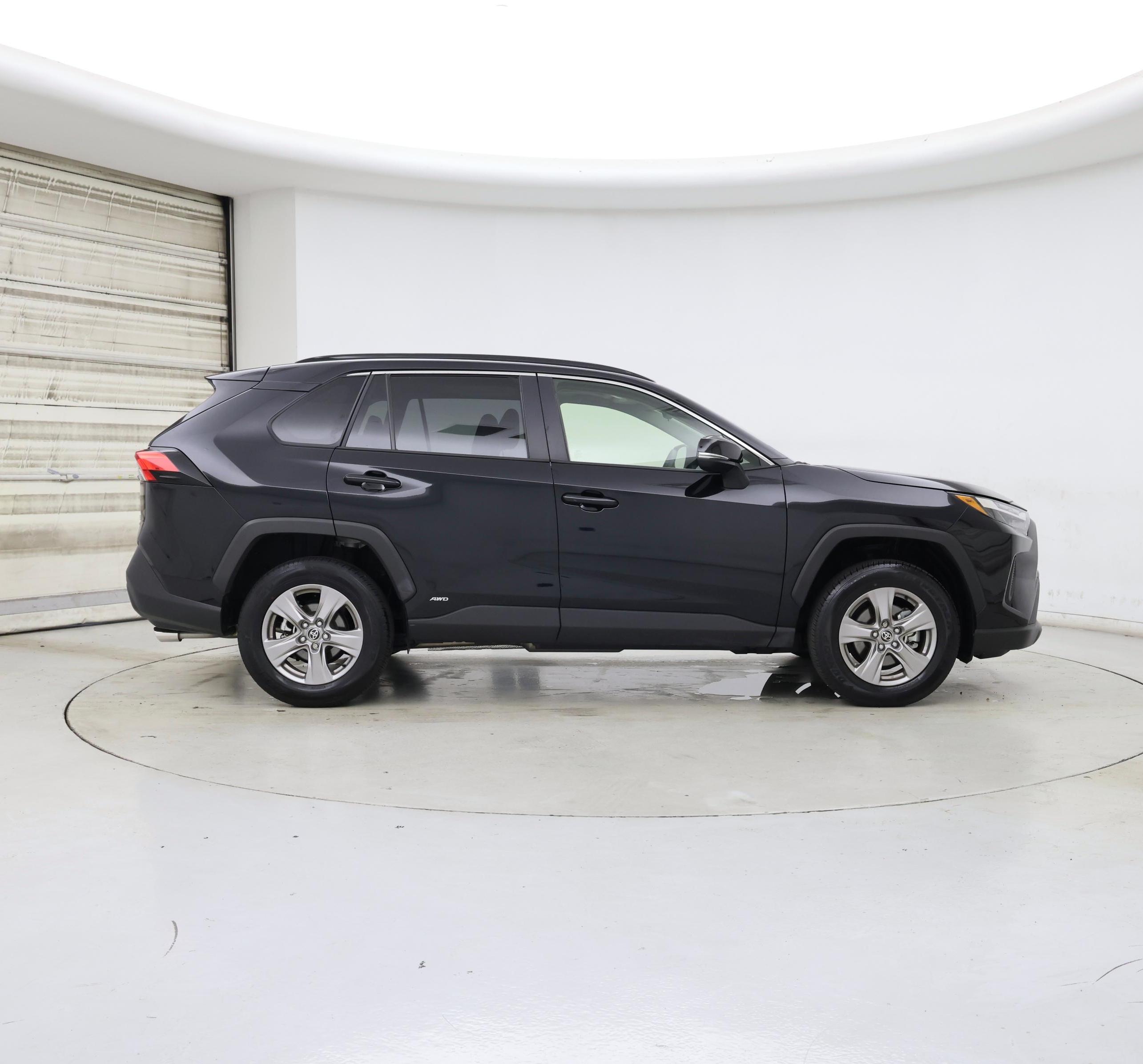 Thumbnail: 2025 Toyota RAV4 - 7