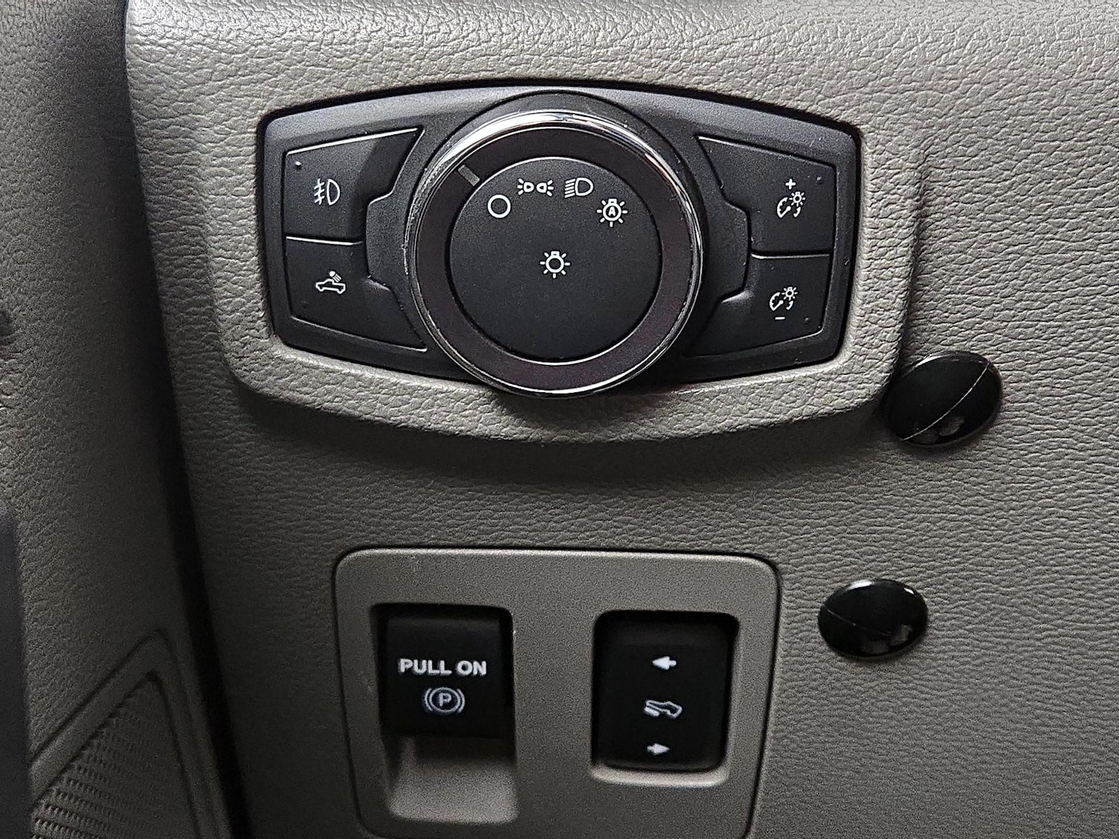 2020 Ford F-150 XLT - Photo 14