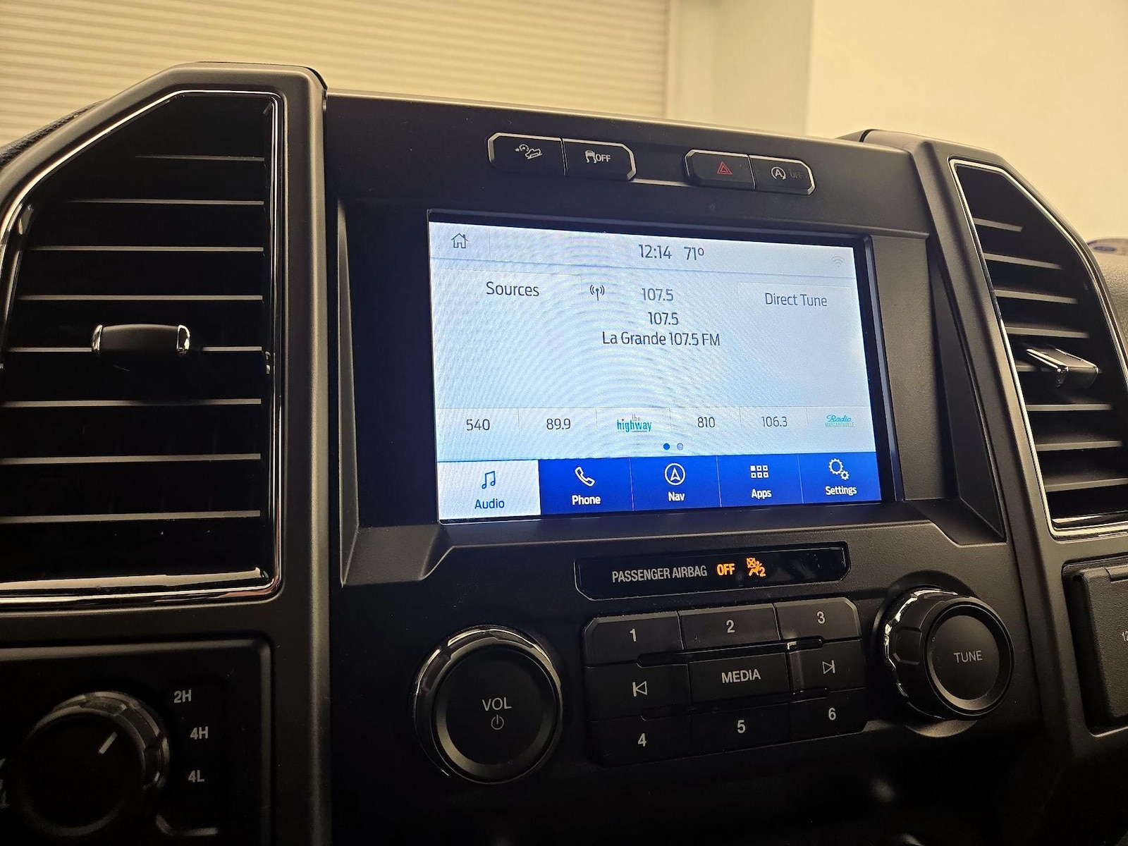 2020 Ford F-150 XLT - Photo 17