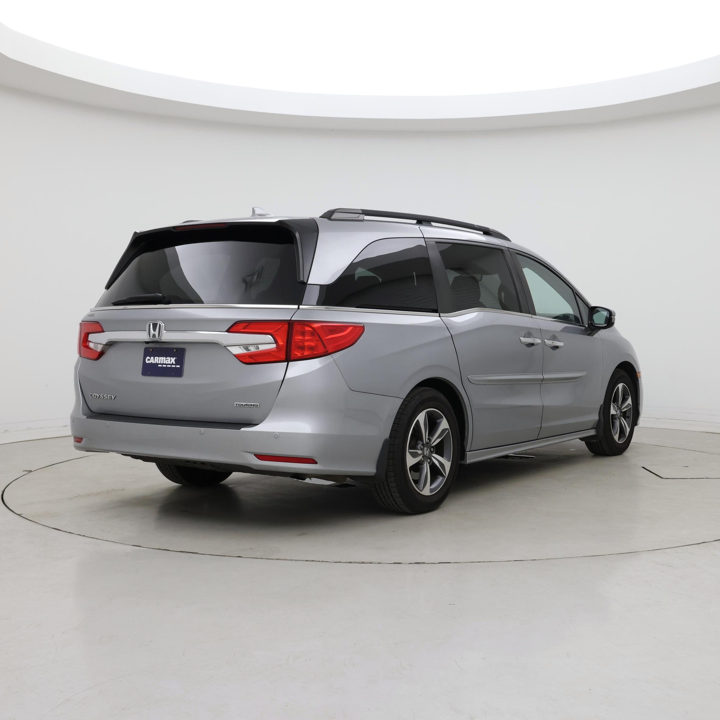 Thumbnail: 2018 Honda Odyssey - 8