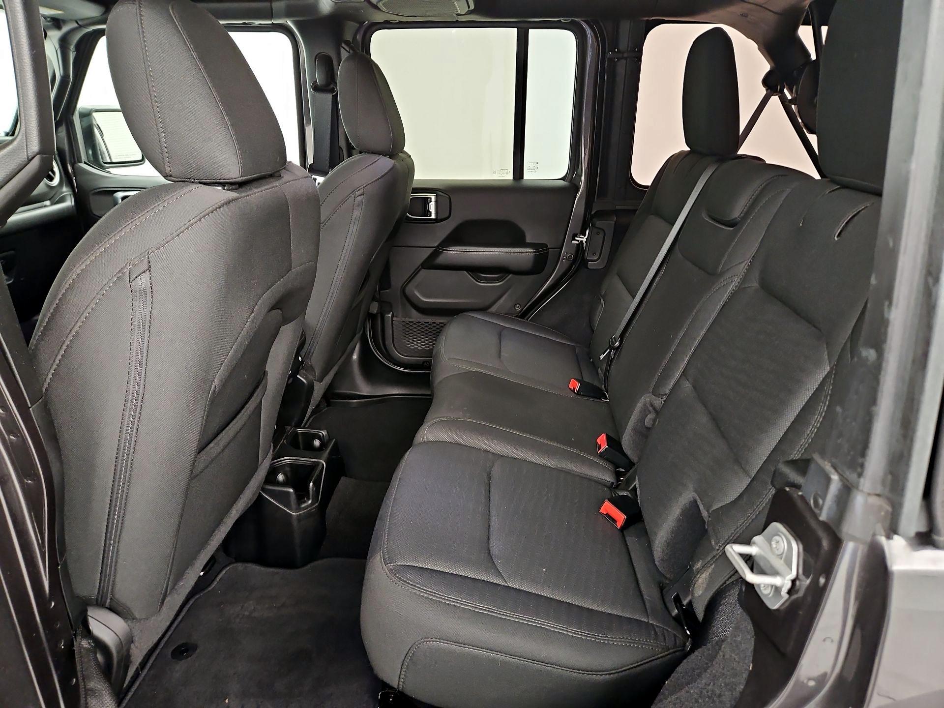 Thumbnail: 2020 Jeep Wrangler - 20