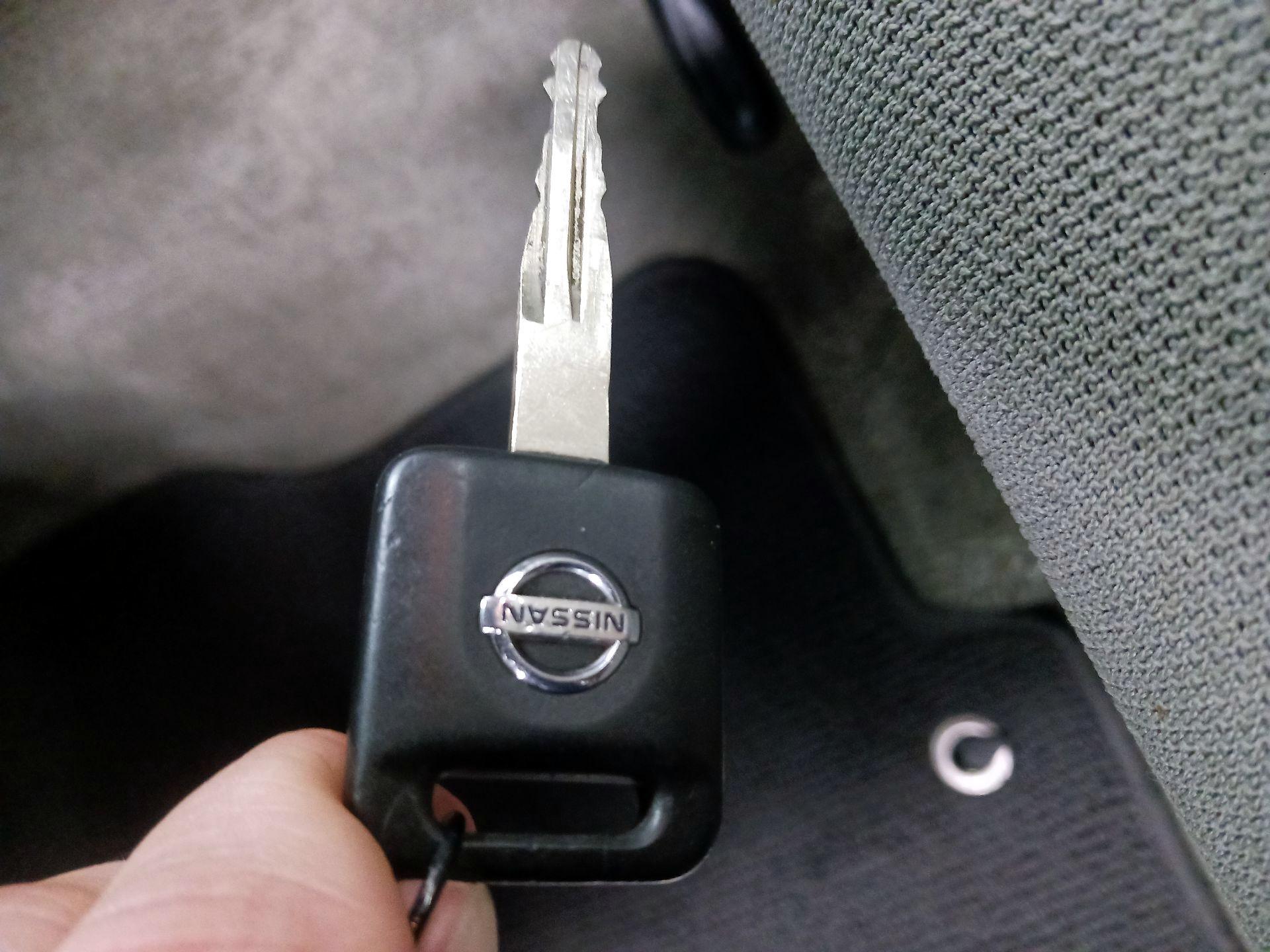 Thumbnail: 2015 Nissan Frontier - 16
