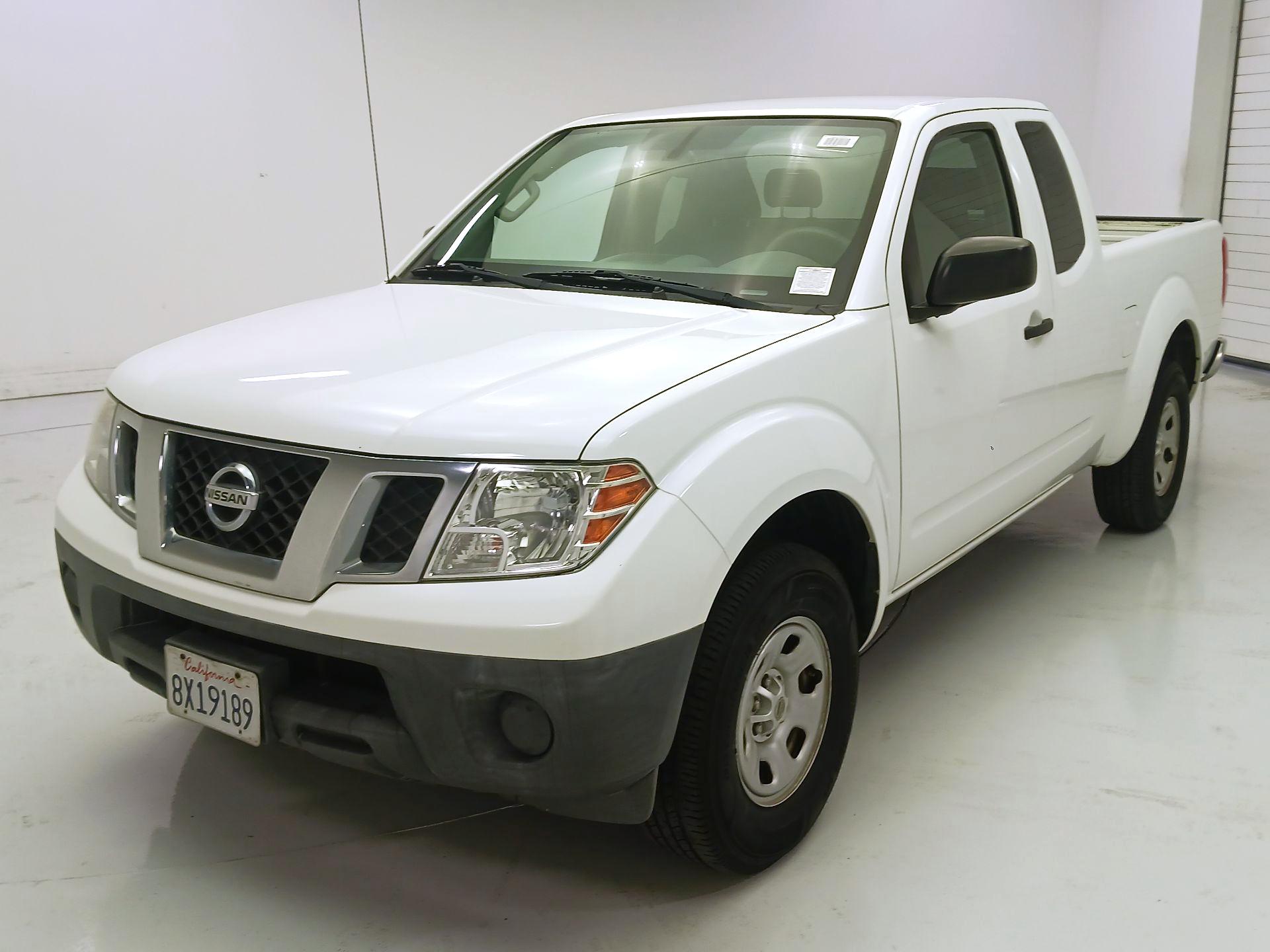 Thumbnail: 2015 Nissan Frontier - 3