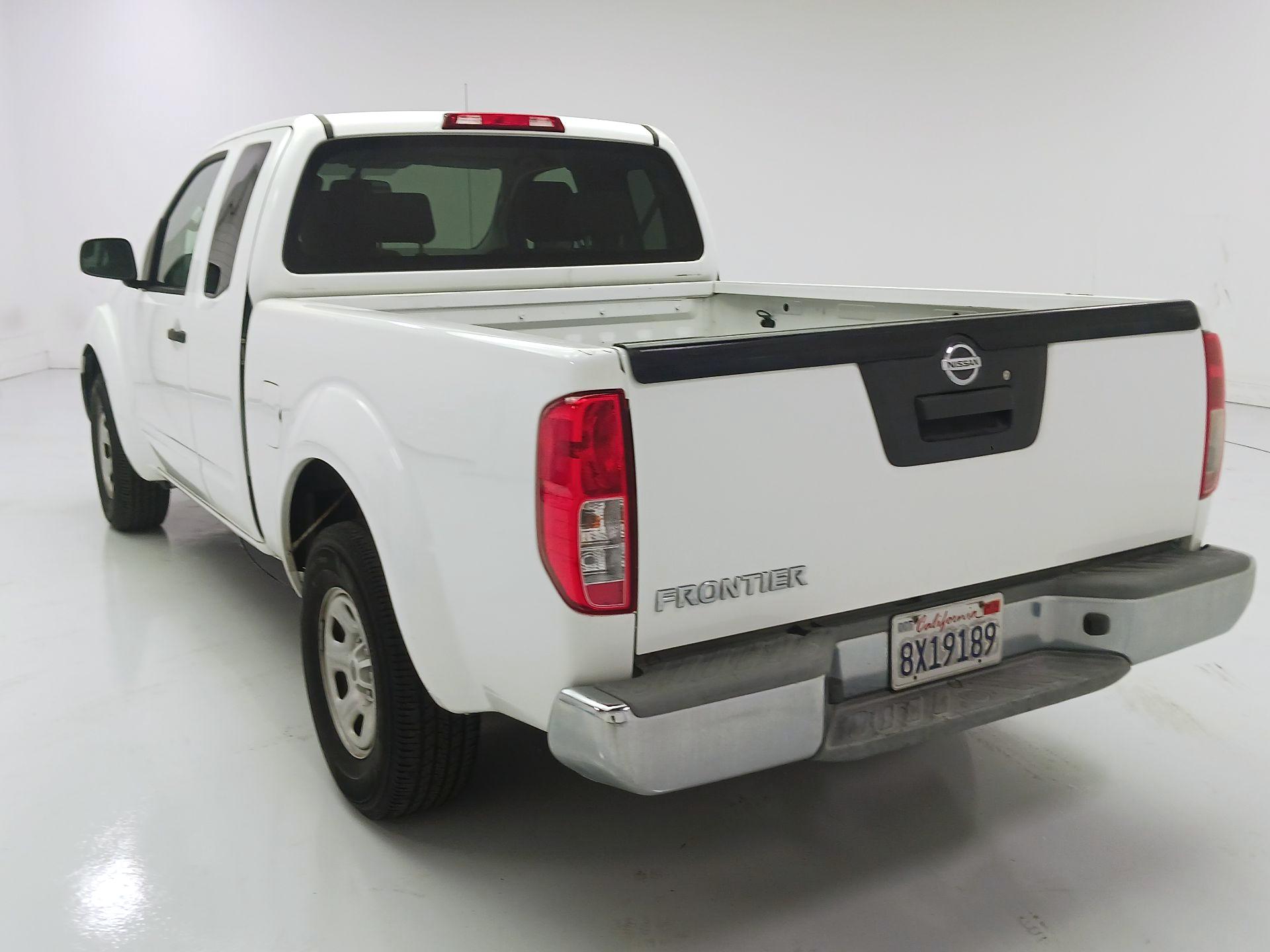 Thumbnail: 2015 Nissan Frontier - 7
