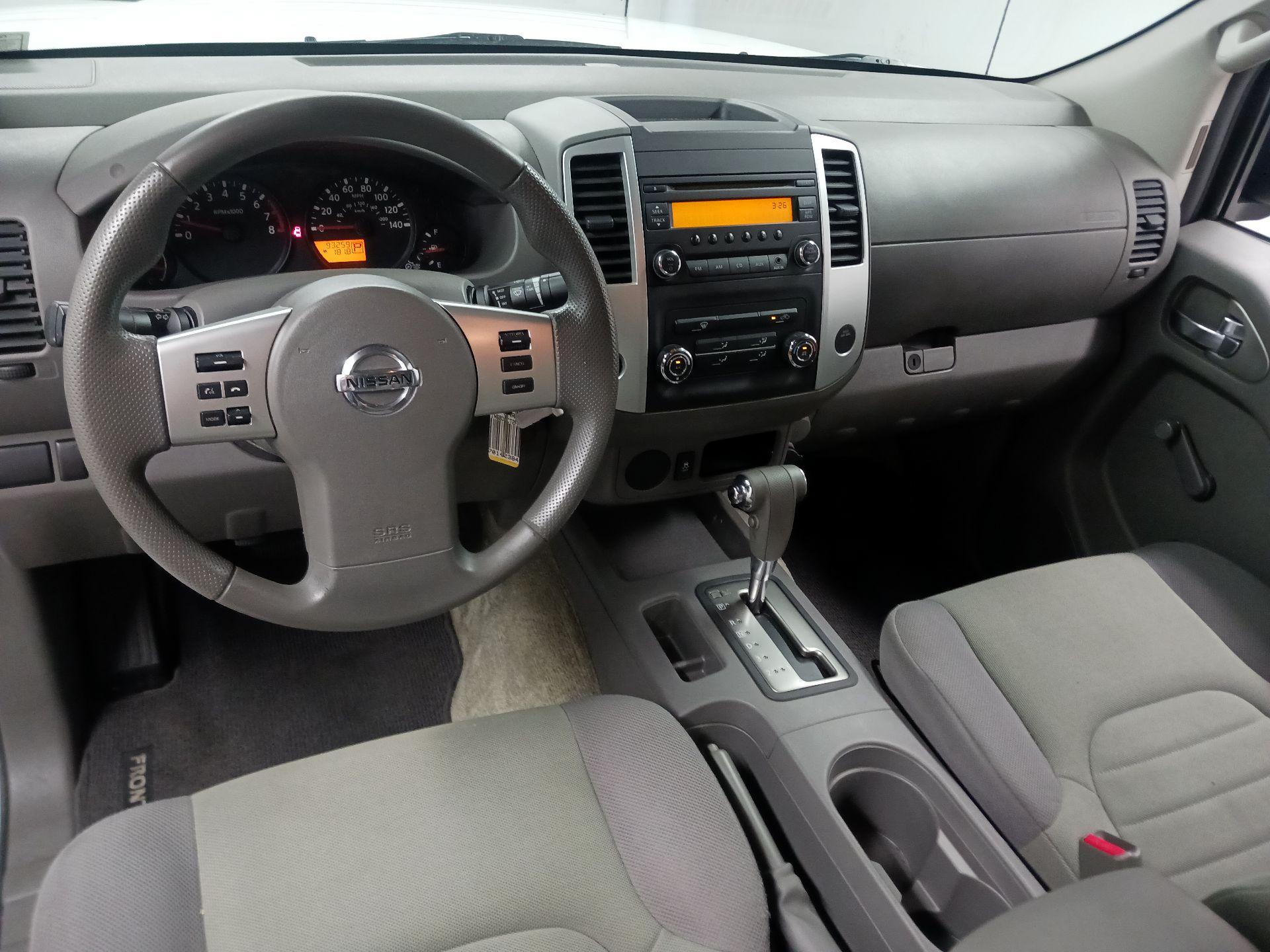 Thumbnail: 2015 Nissan Frontier - 8