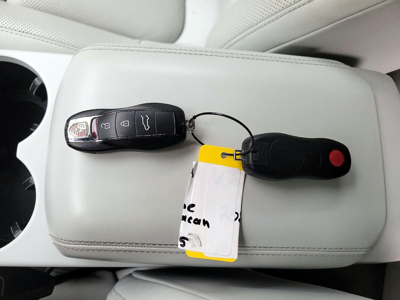 2020 Porsche Macan S - Photo 25