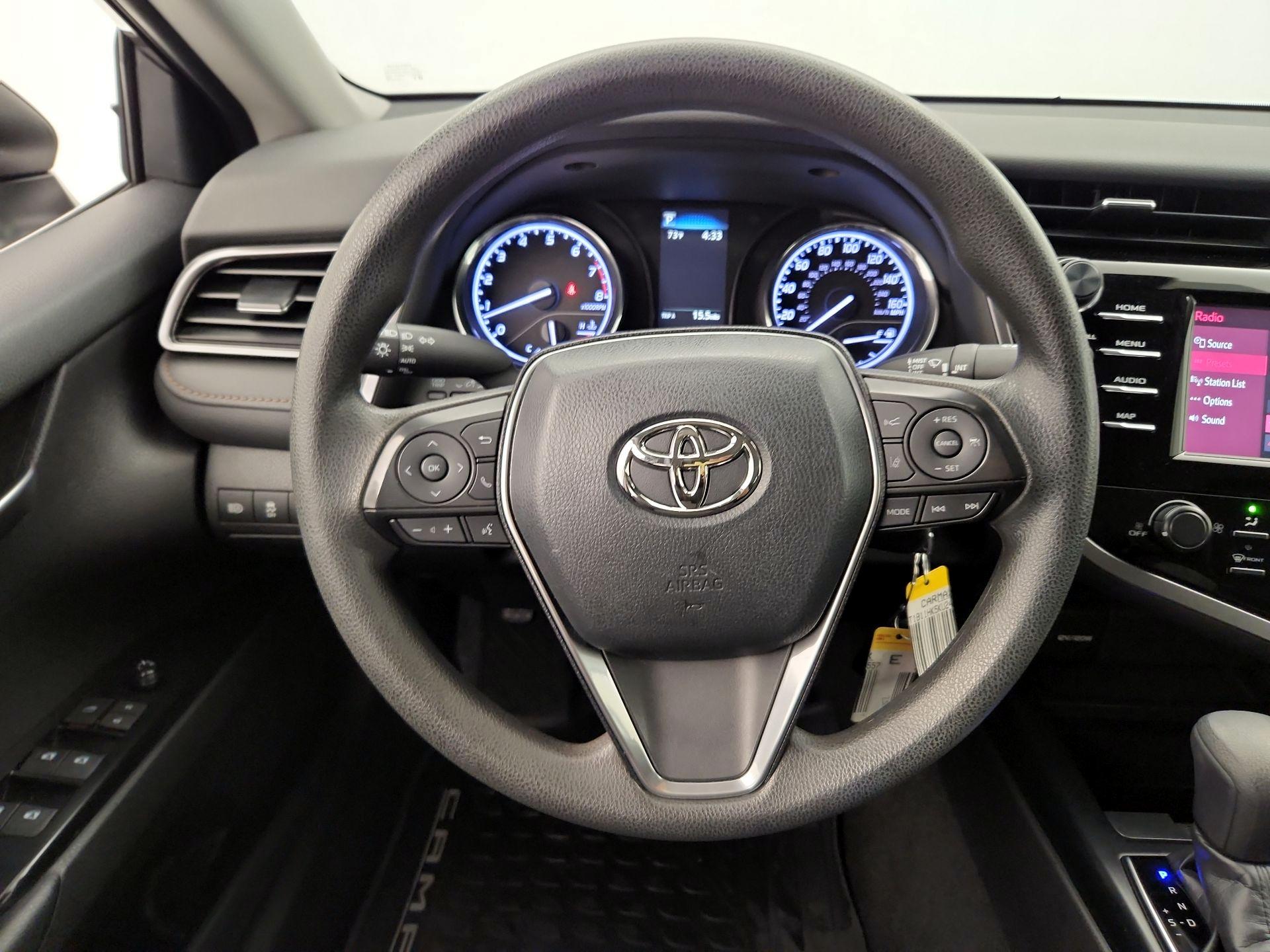 Thumbnail: 2019 Toyota Camry - 10