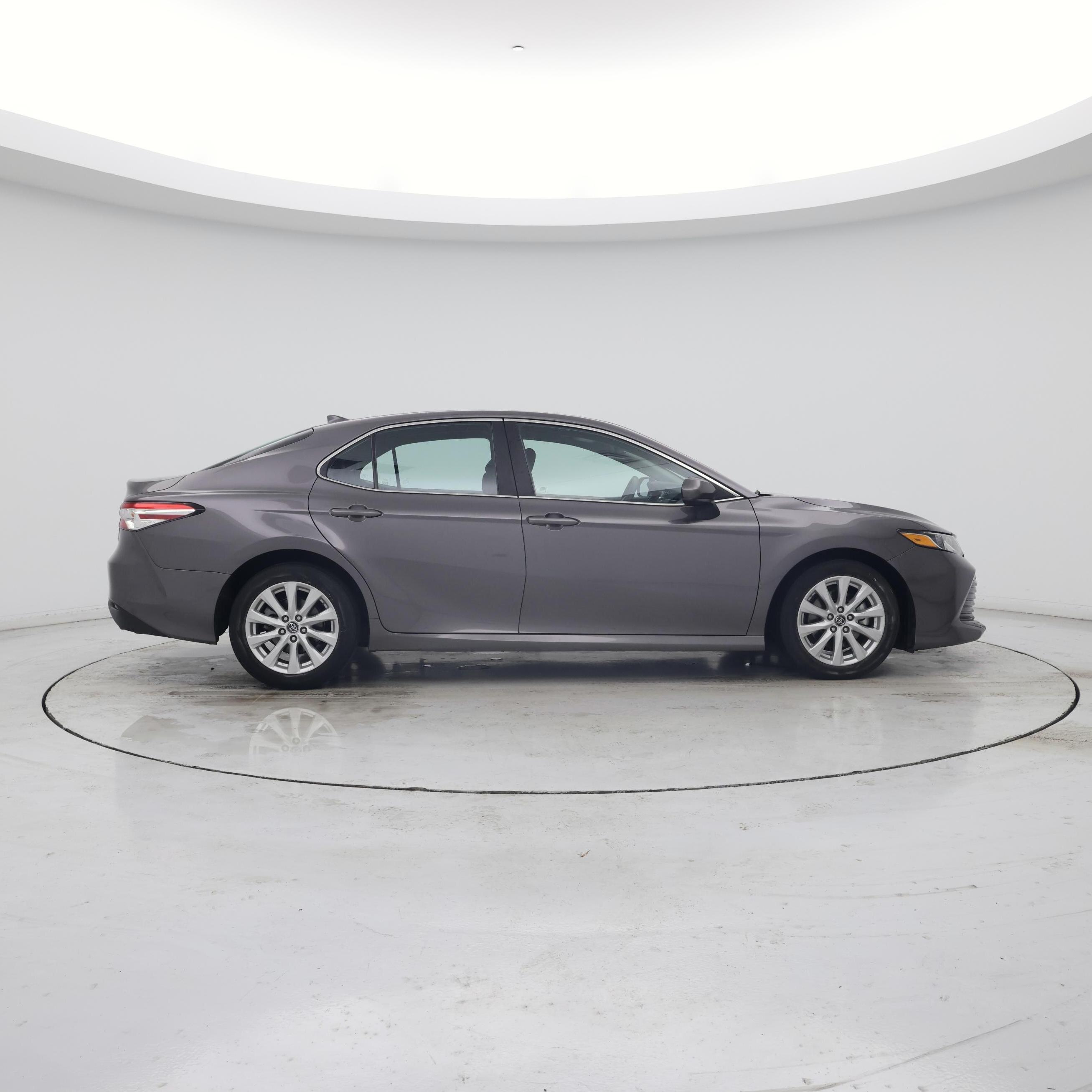 Thumbnail: 2019 Toyota Camry - 7