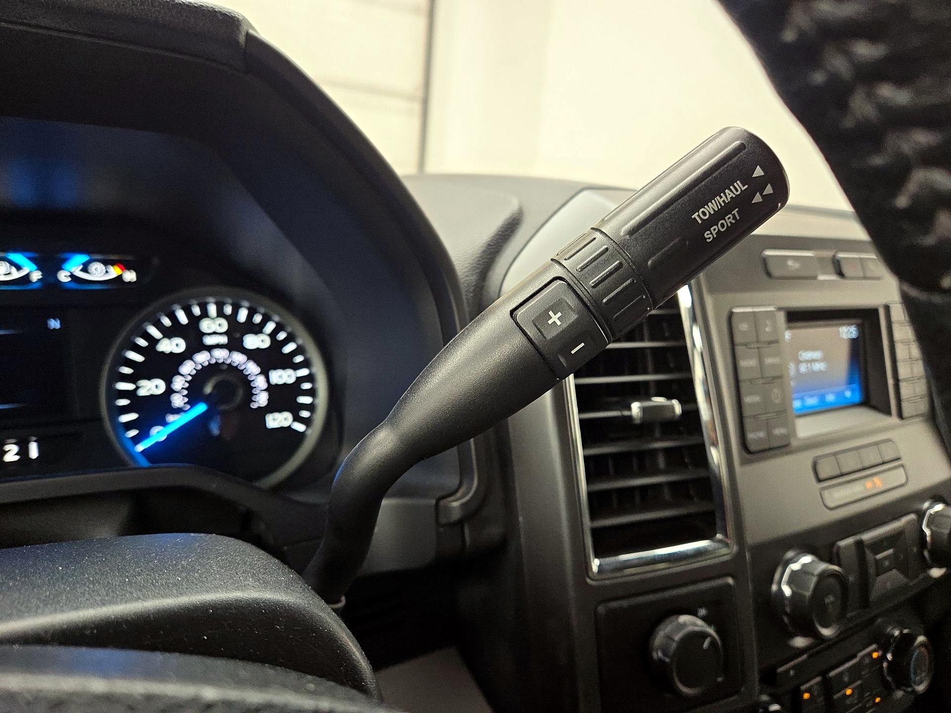 Thumbnail: 2016 Ford F-150 - 17