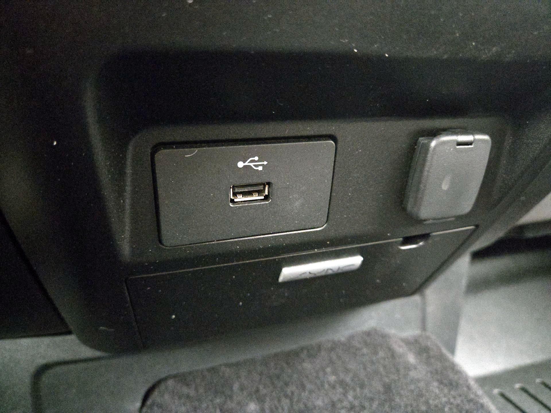 Thumbnail: 2016 Ford F-150 - 18