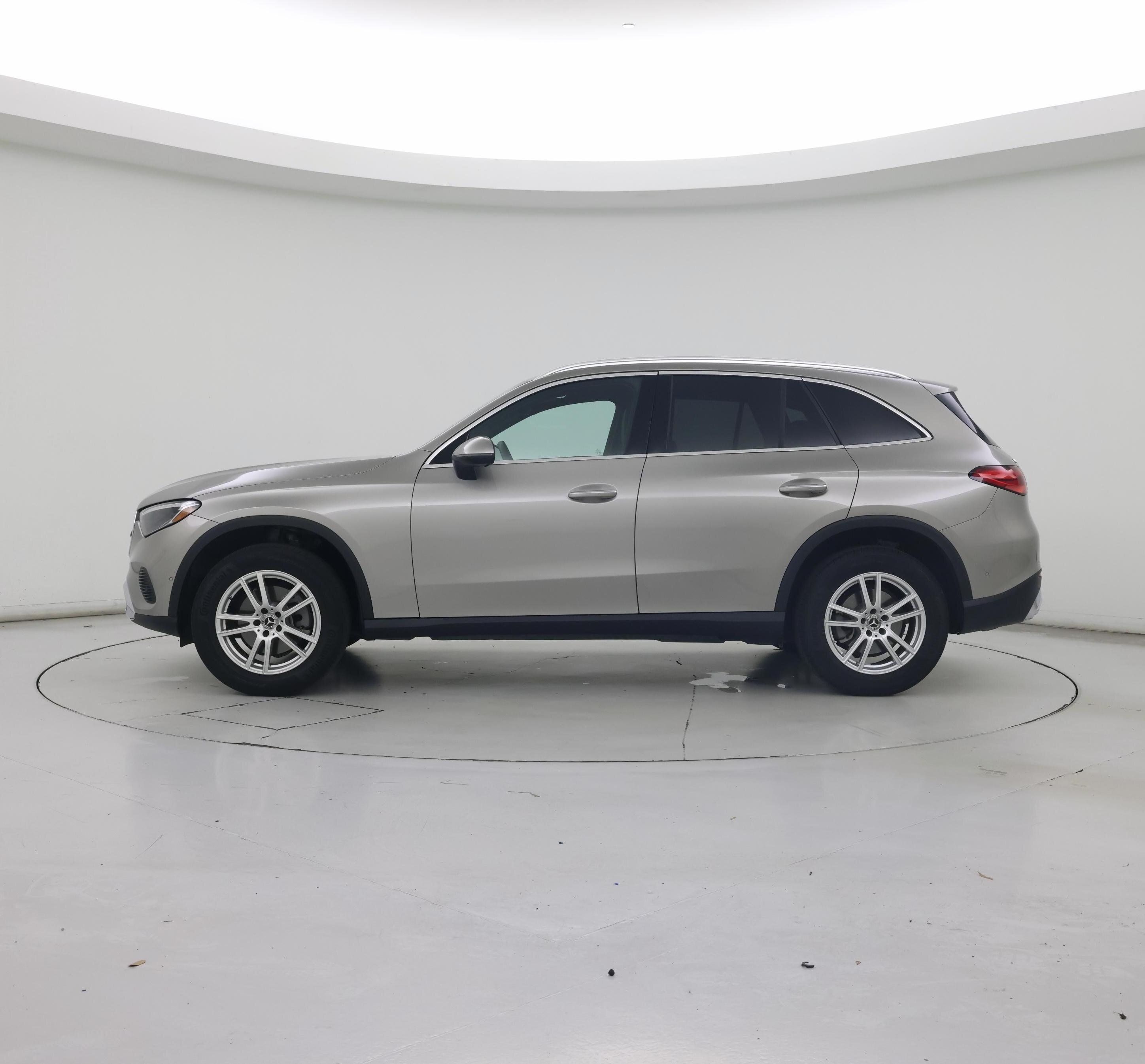 Thumbnail: 2024 Mercedes-Benz GLC - 3