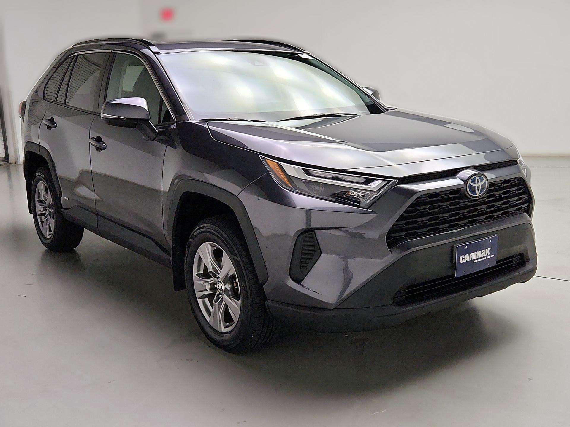 Thumbnail: 2024 Toyota RAV4 - 1