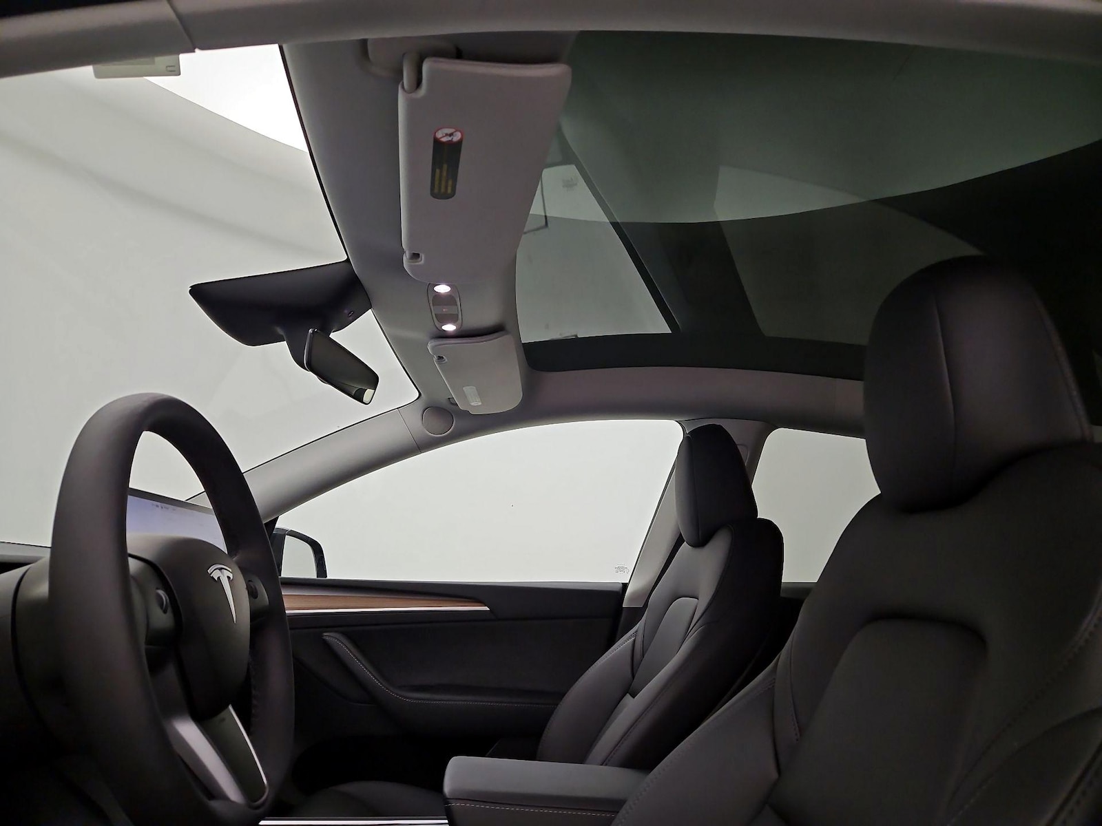 2024 Tesla Model Y Long Range - Photo 20