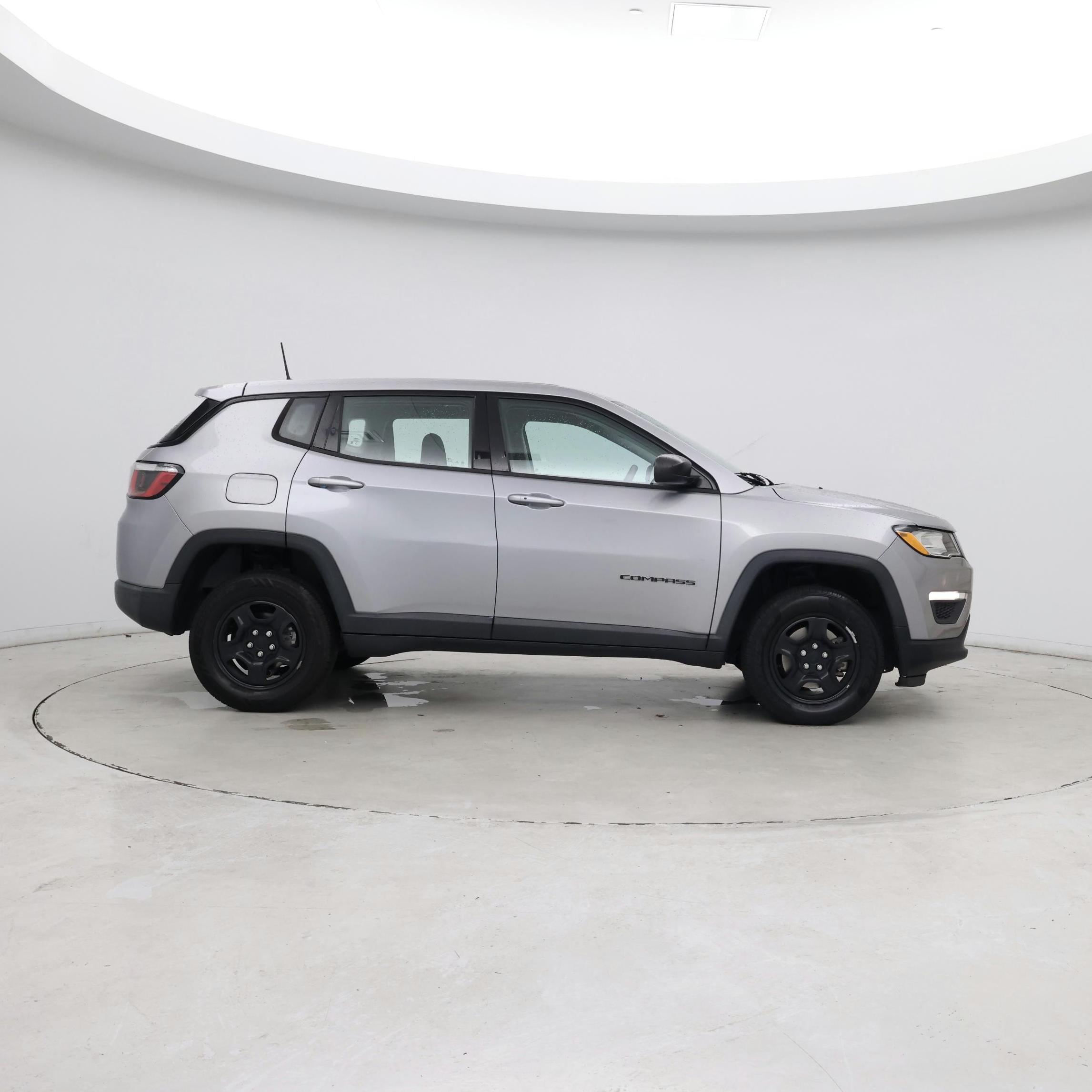 Thumbnail: 2018 Jeep Compass - 7