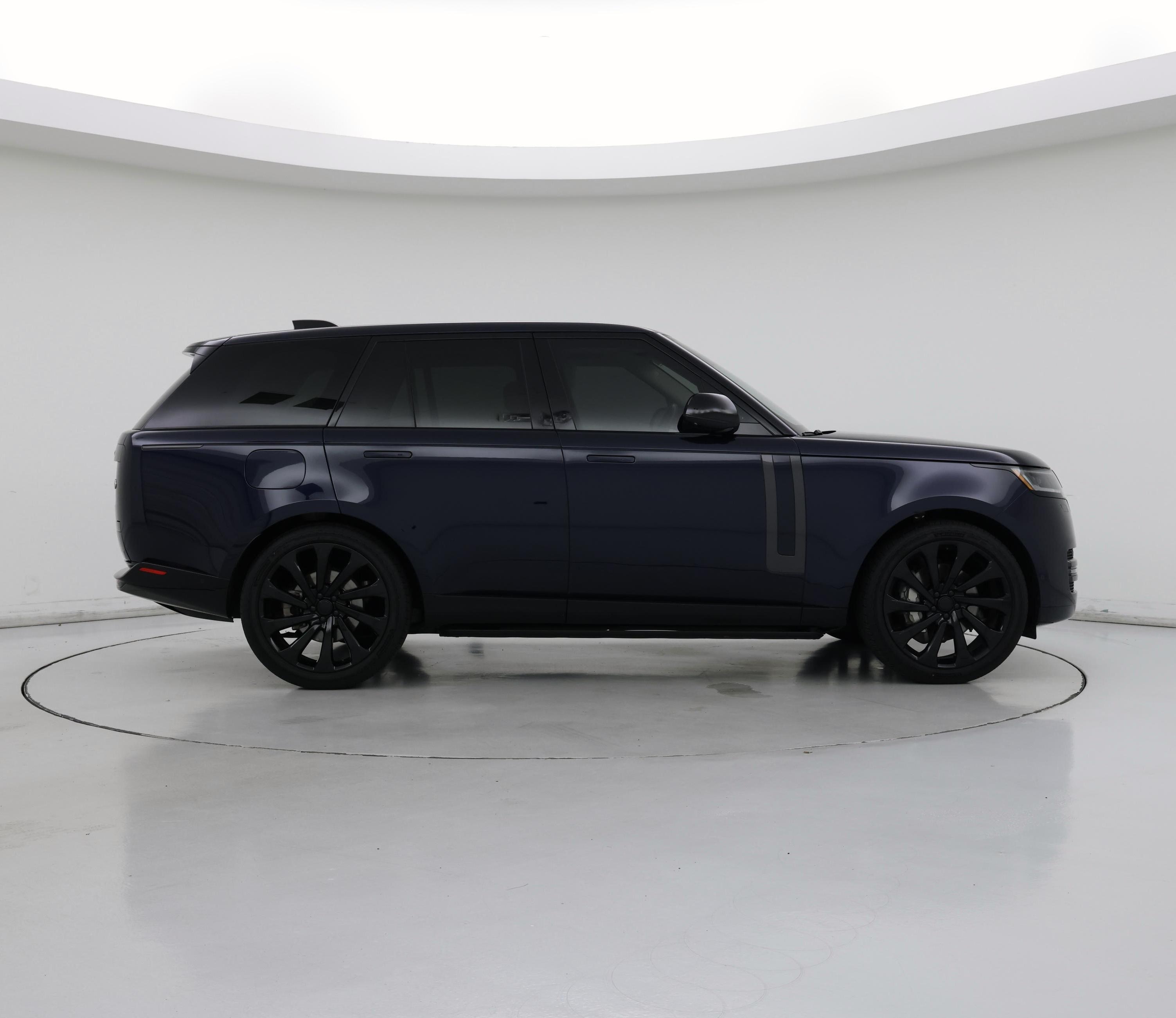 Thumbnail: 2023 Land Rover Range Rover - 7