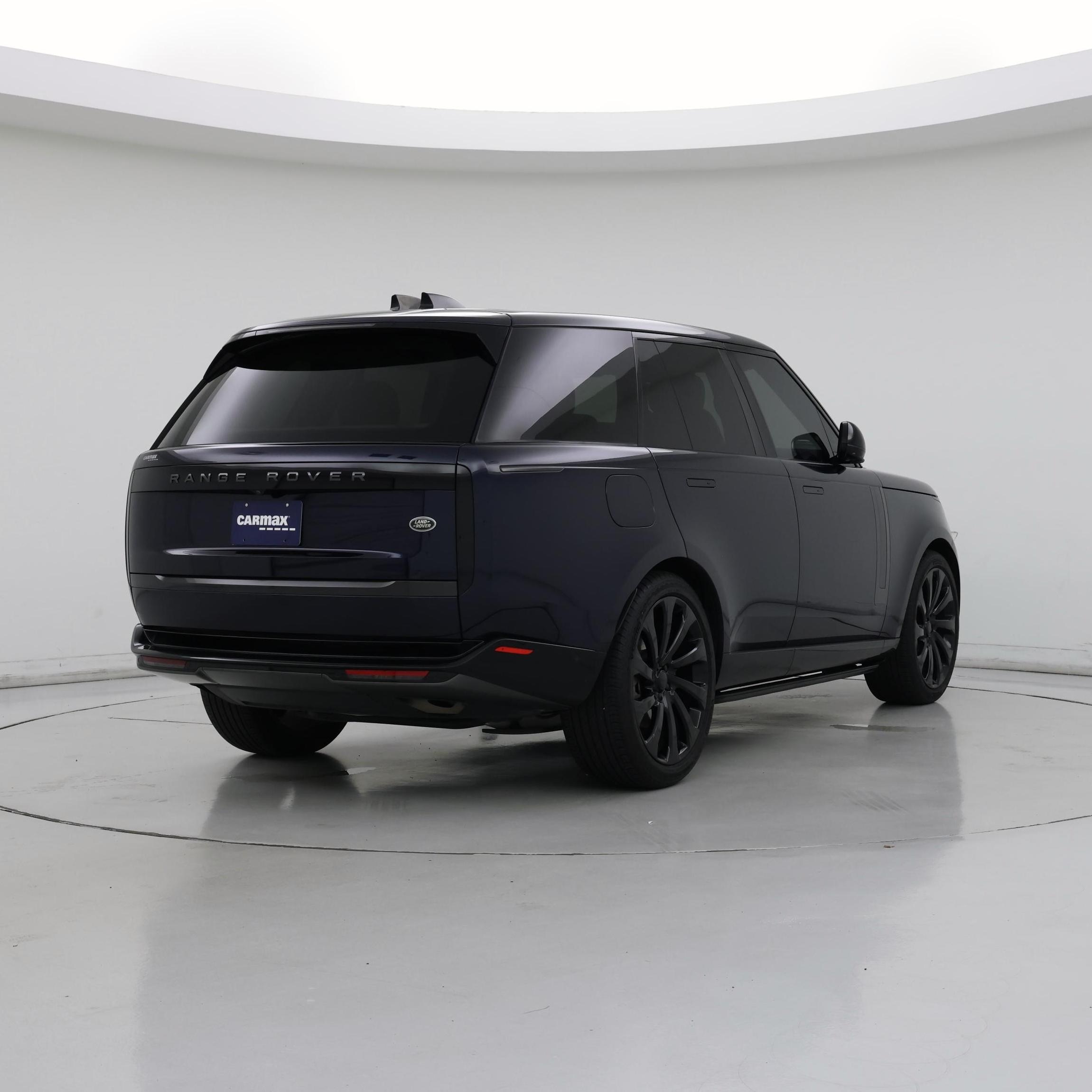 Thumbnail: 2023 Land Rover Range Rover - 8