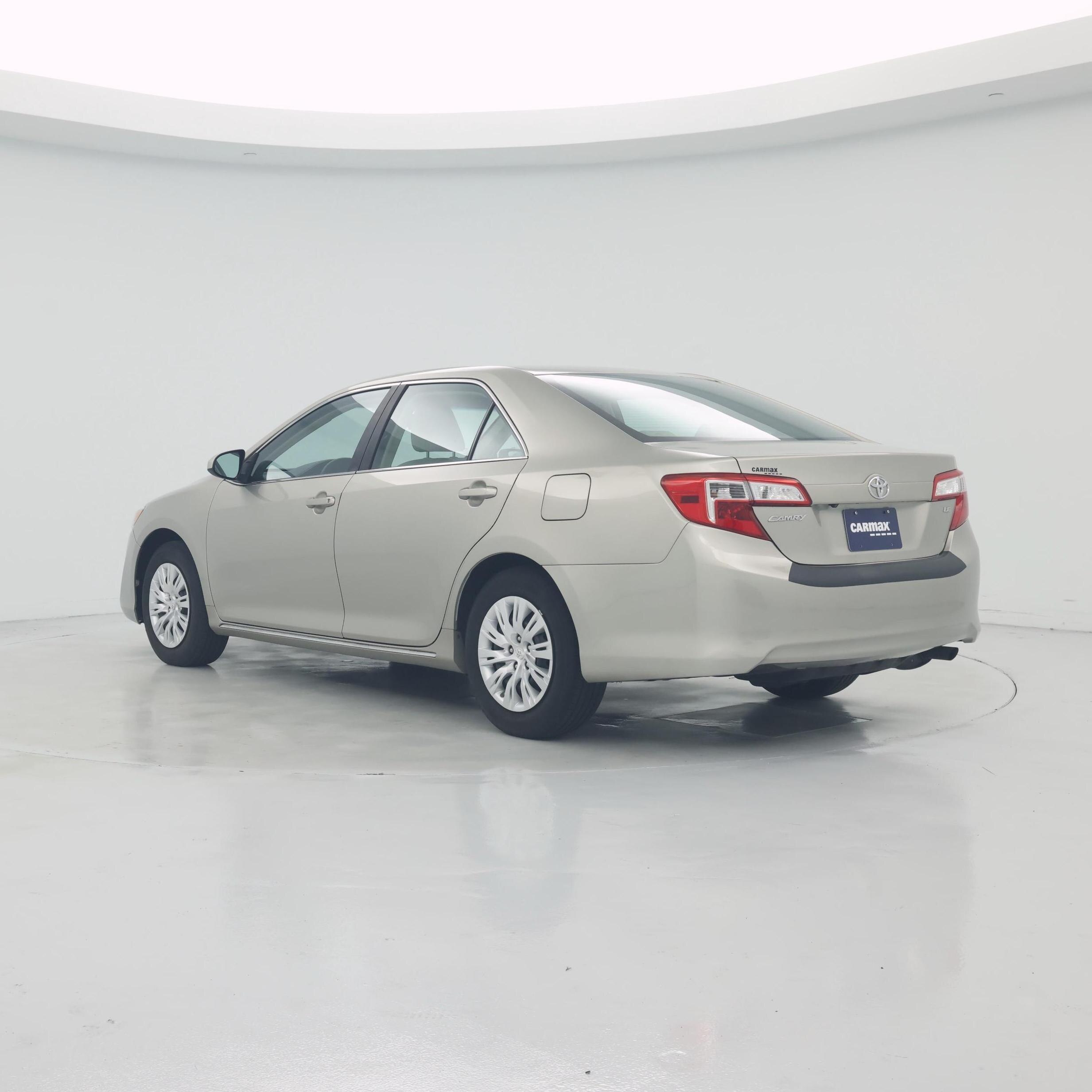 Thumbnail: 2014 Toyota Camry - 2