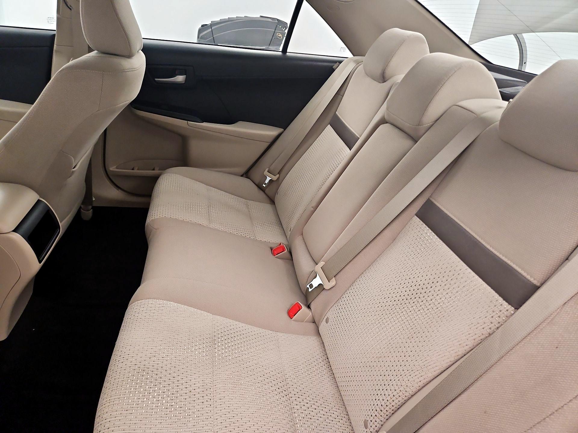 Thumbnail: 2014 Toyota Camry - 19