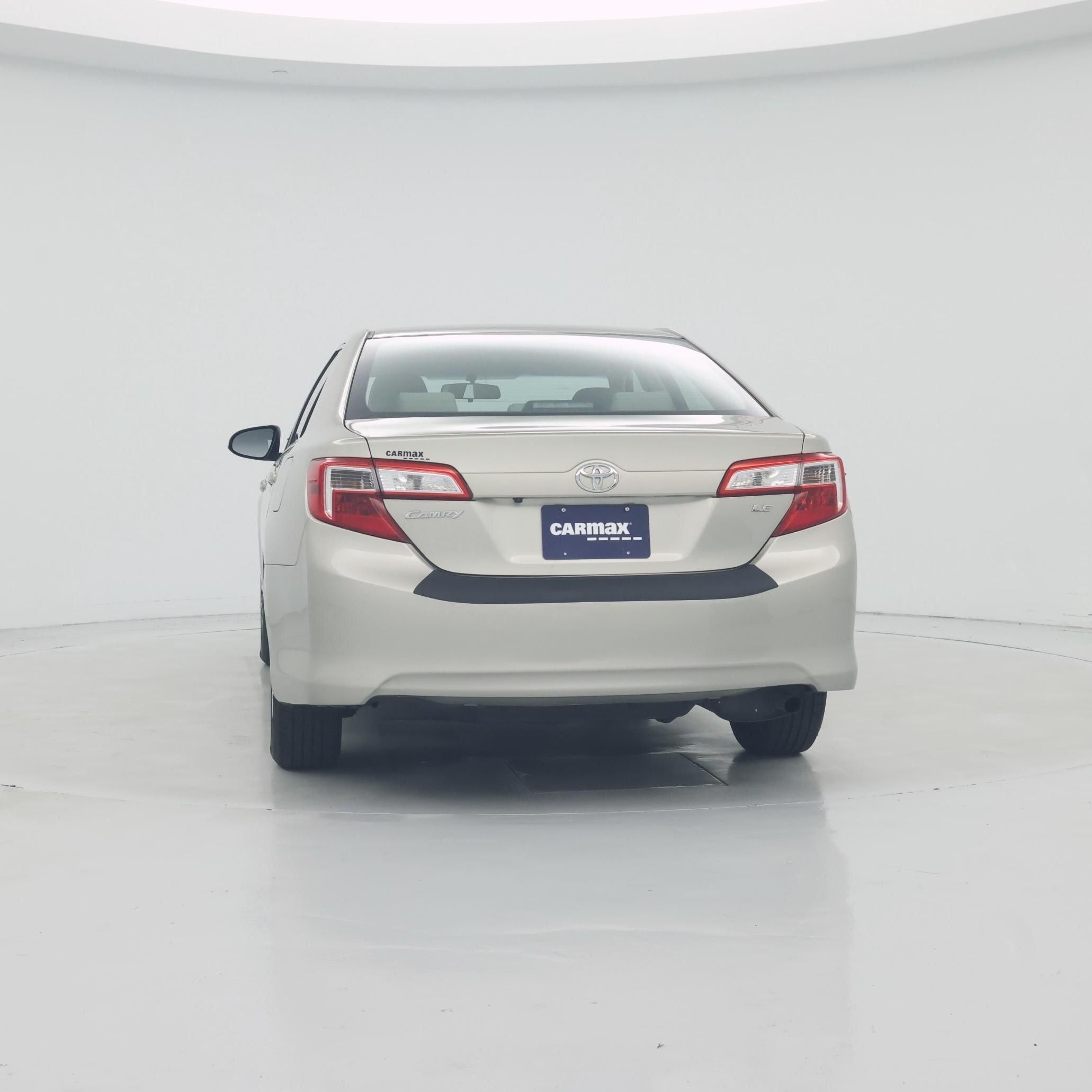 Thumbnail: 2014 Toyota Camry - 6
