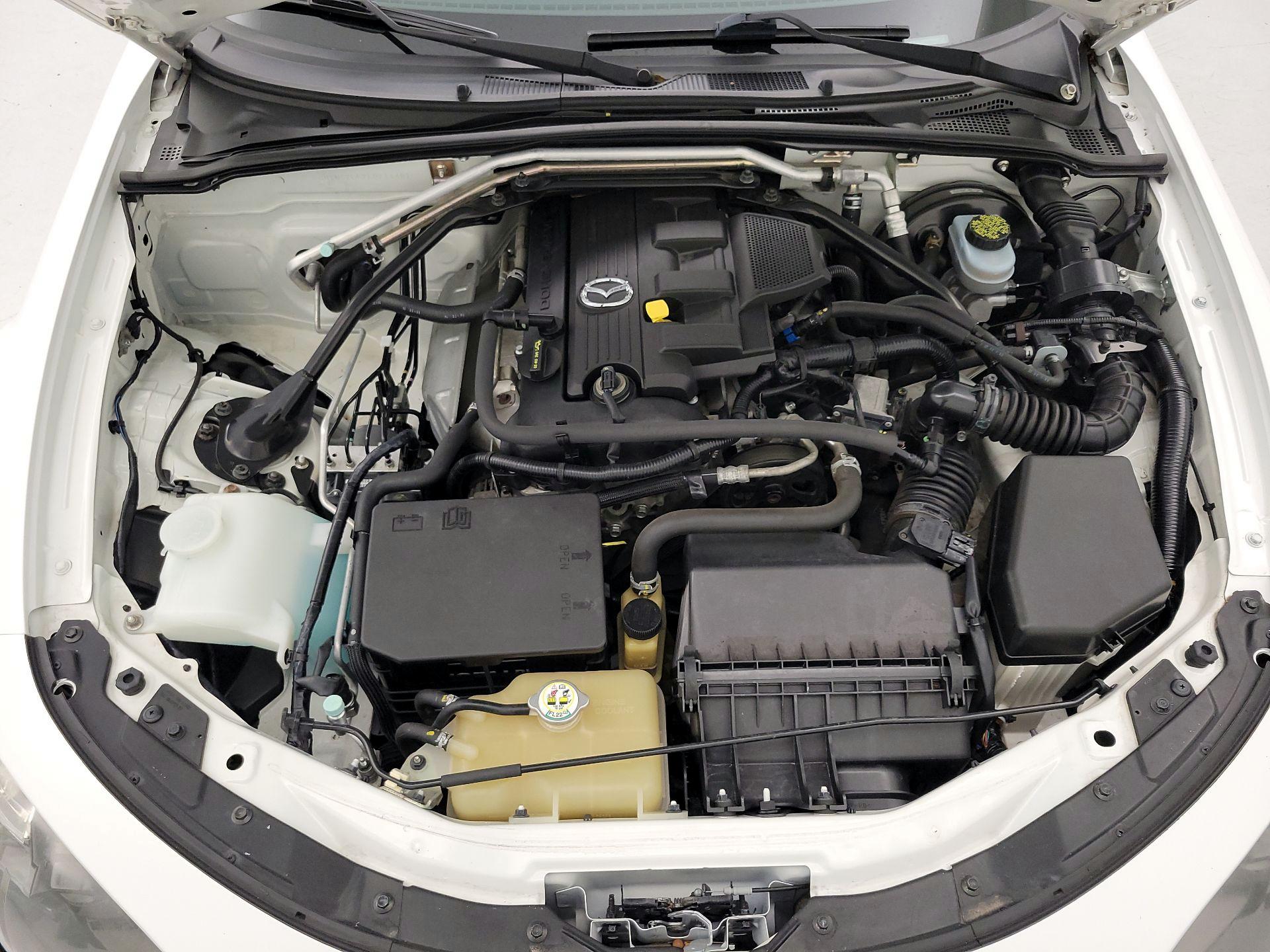 Thumbnail: 2014 Mazda MX-5 Miata - 18
