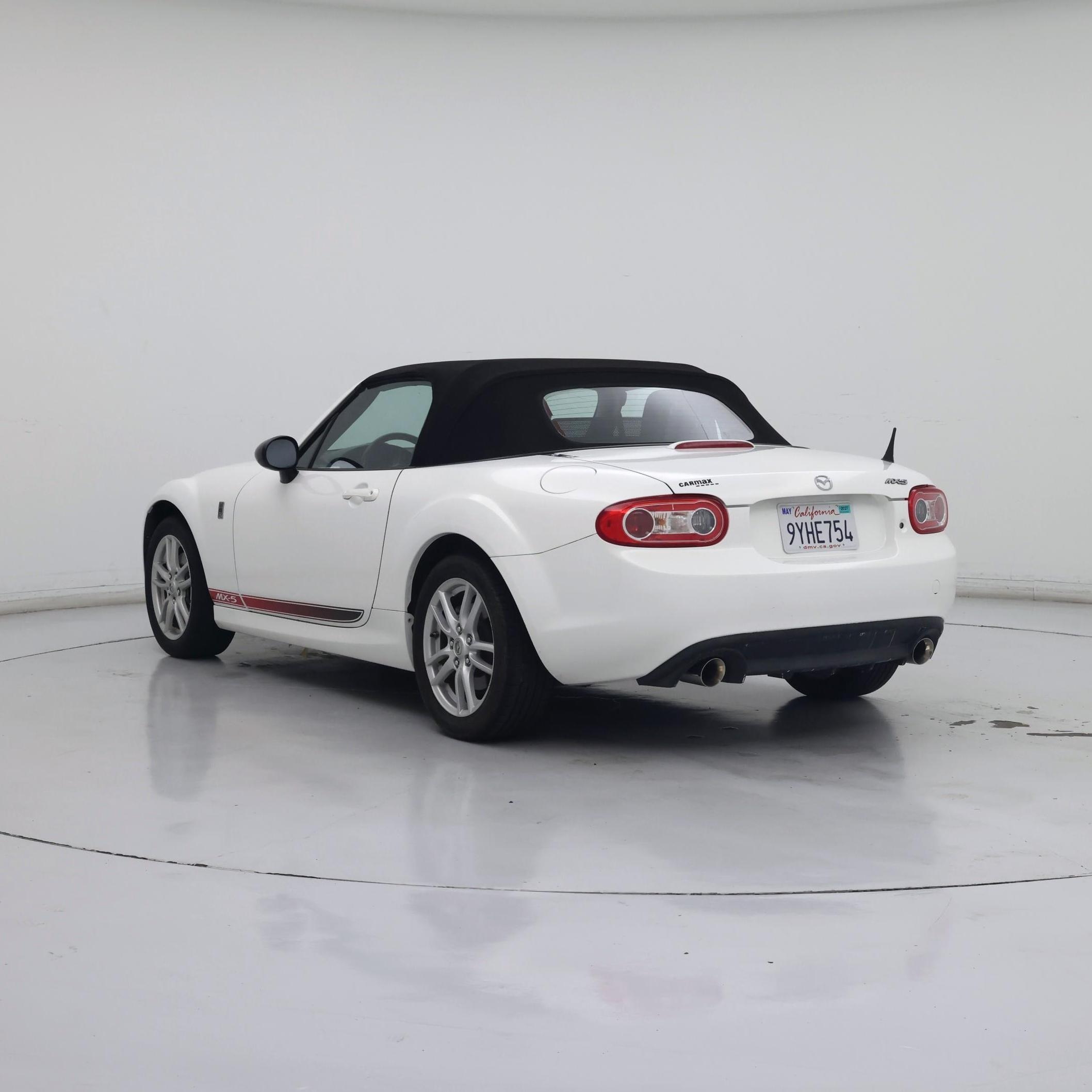 Thumbnail: 2014 Mazda MX-5 Miata - 2