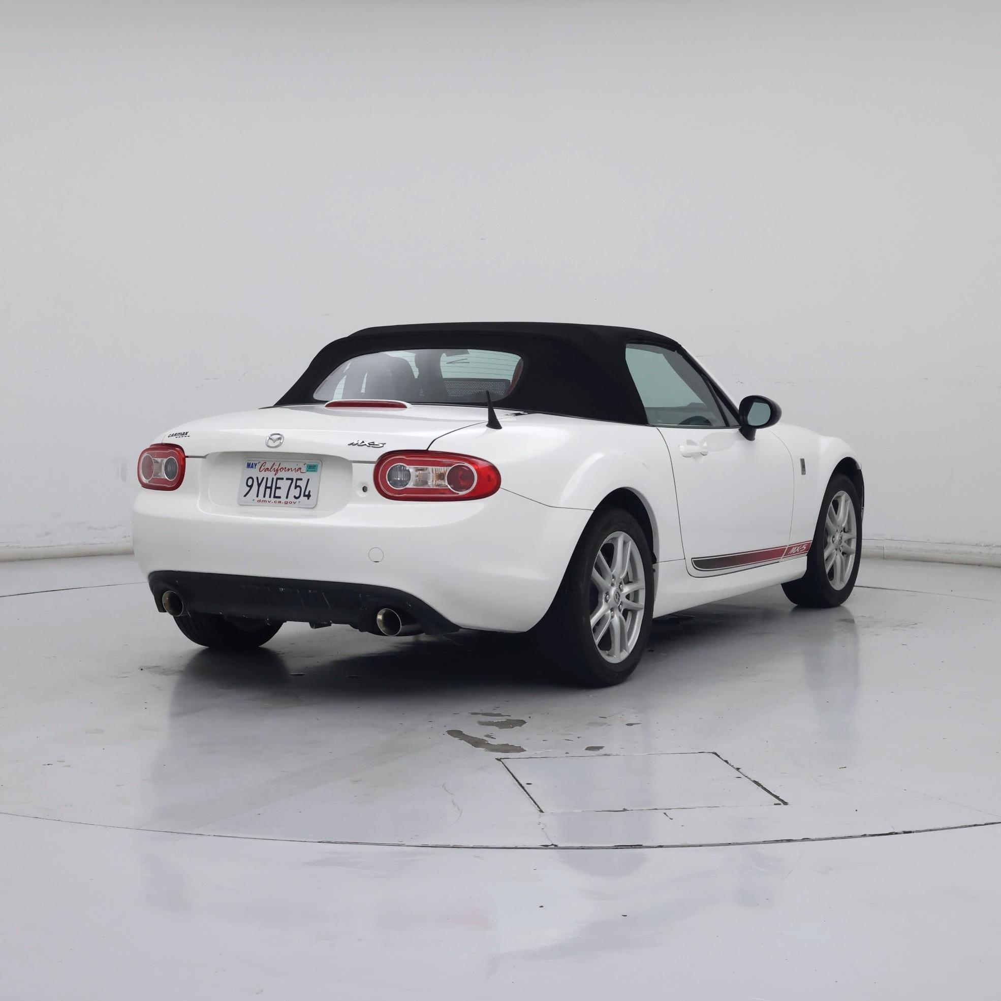 Thumbnail: 2014 Mazda MX-5 Miata - 8
