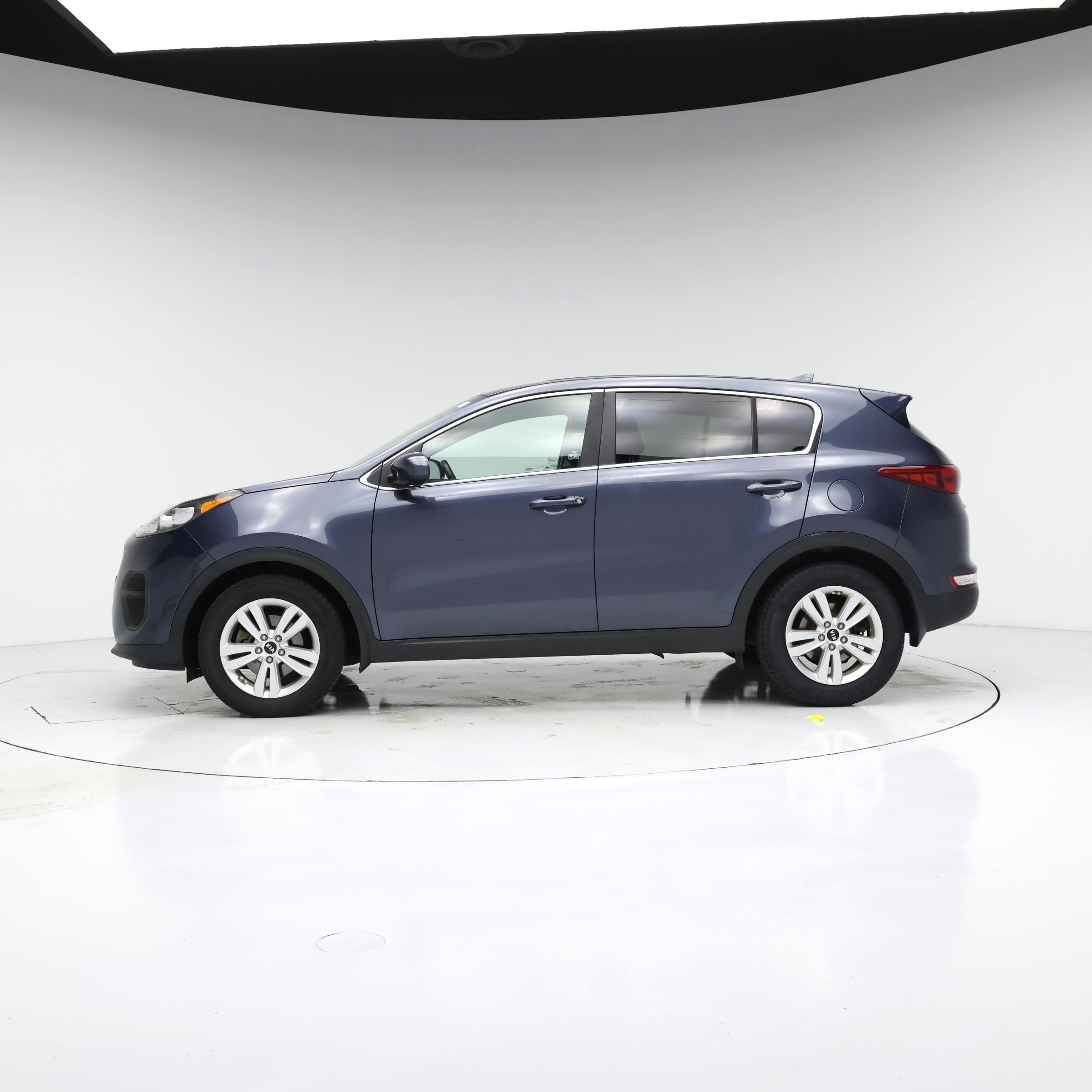 Thumbnail: 2018 Kia Sportage - 3