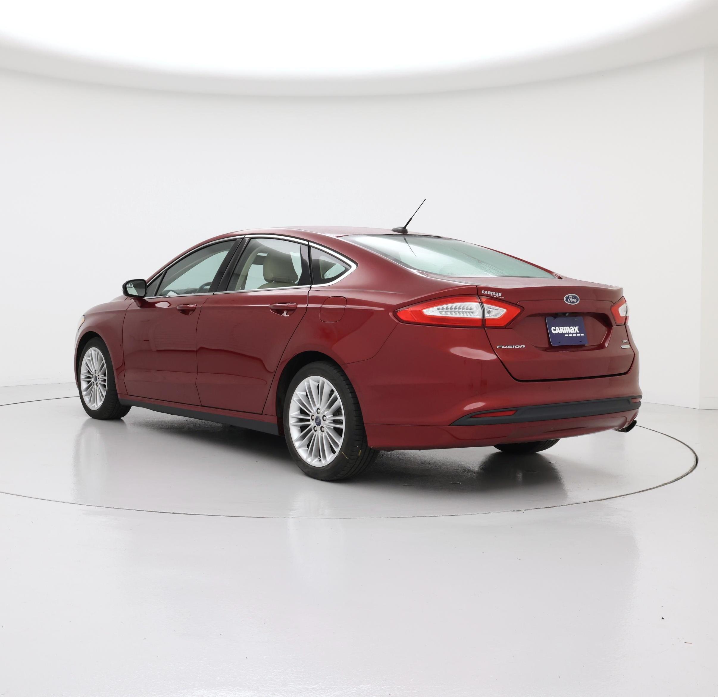 Thumbnail: 2016 Ford Fusion - 2