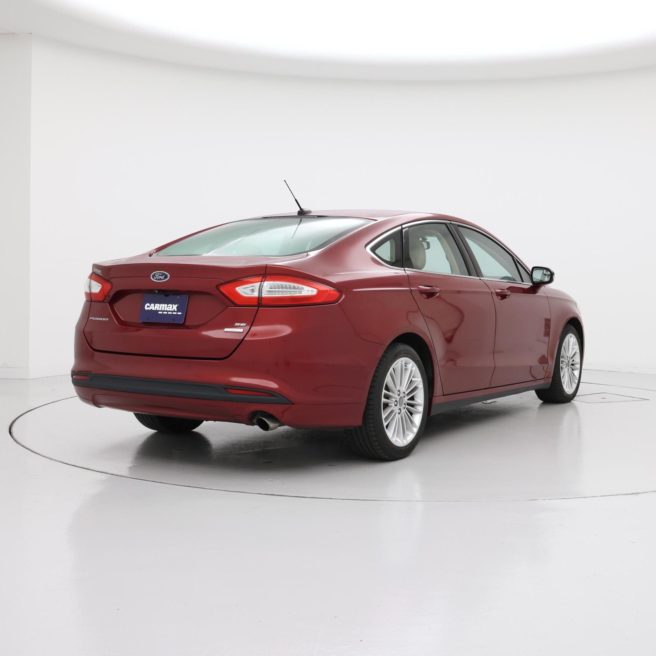 Thumbnail: 2016 Ford Fusion - 8