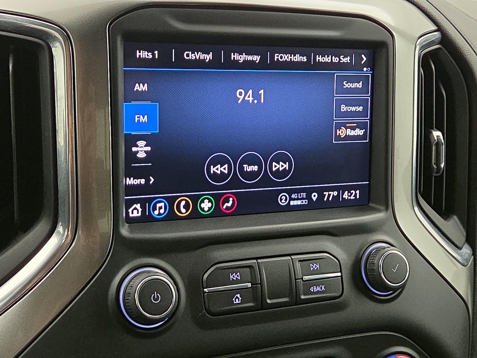2021 Chevrolet Silverado 2500HD LT - Photo 17