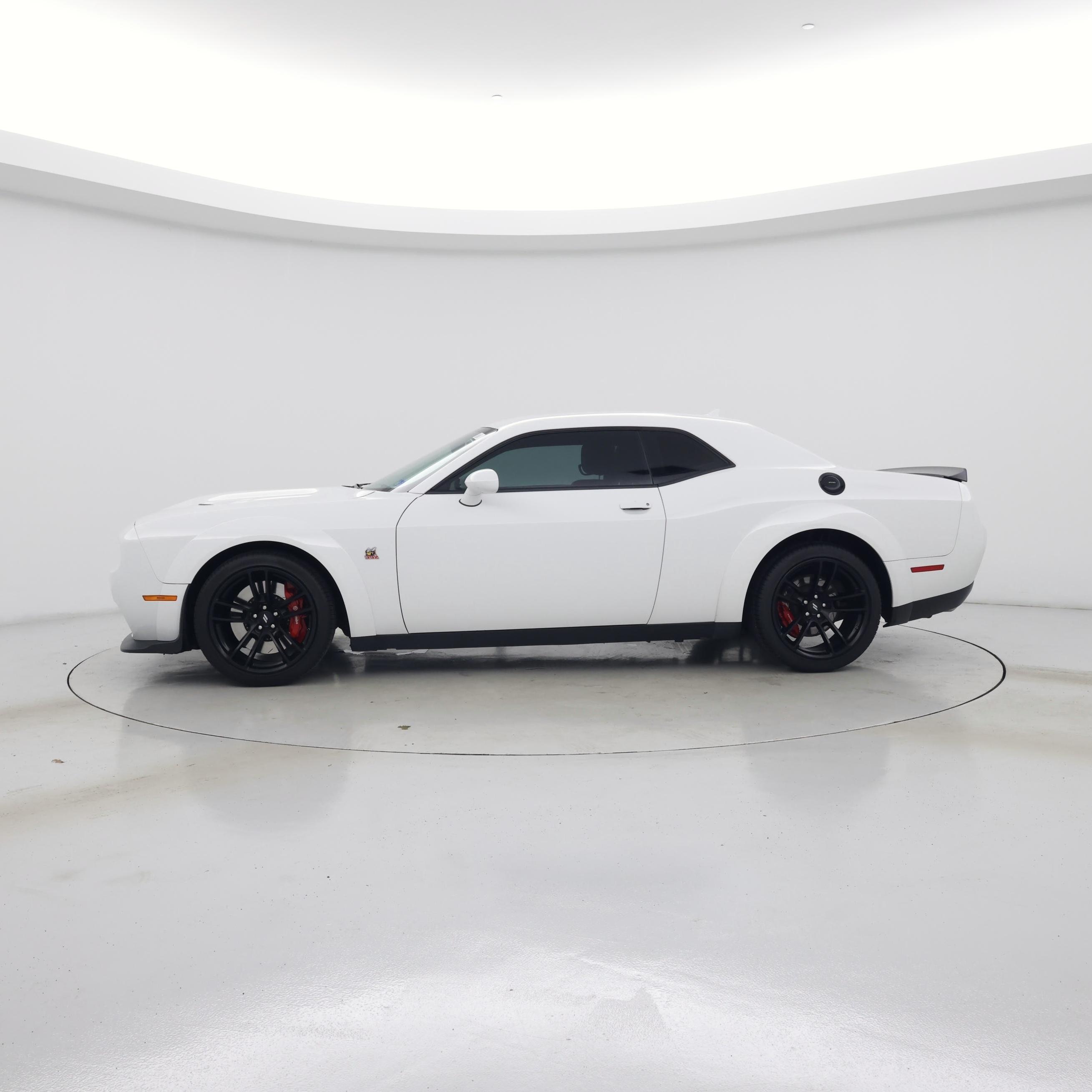 Thumbnail: 2020 Dodge Challenger - 3