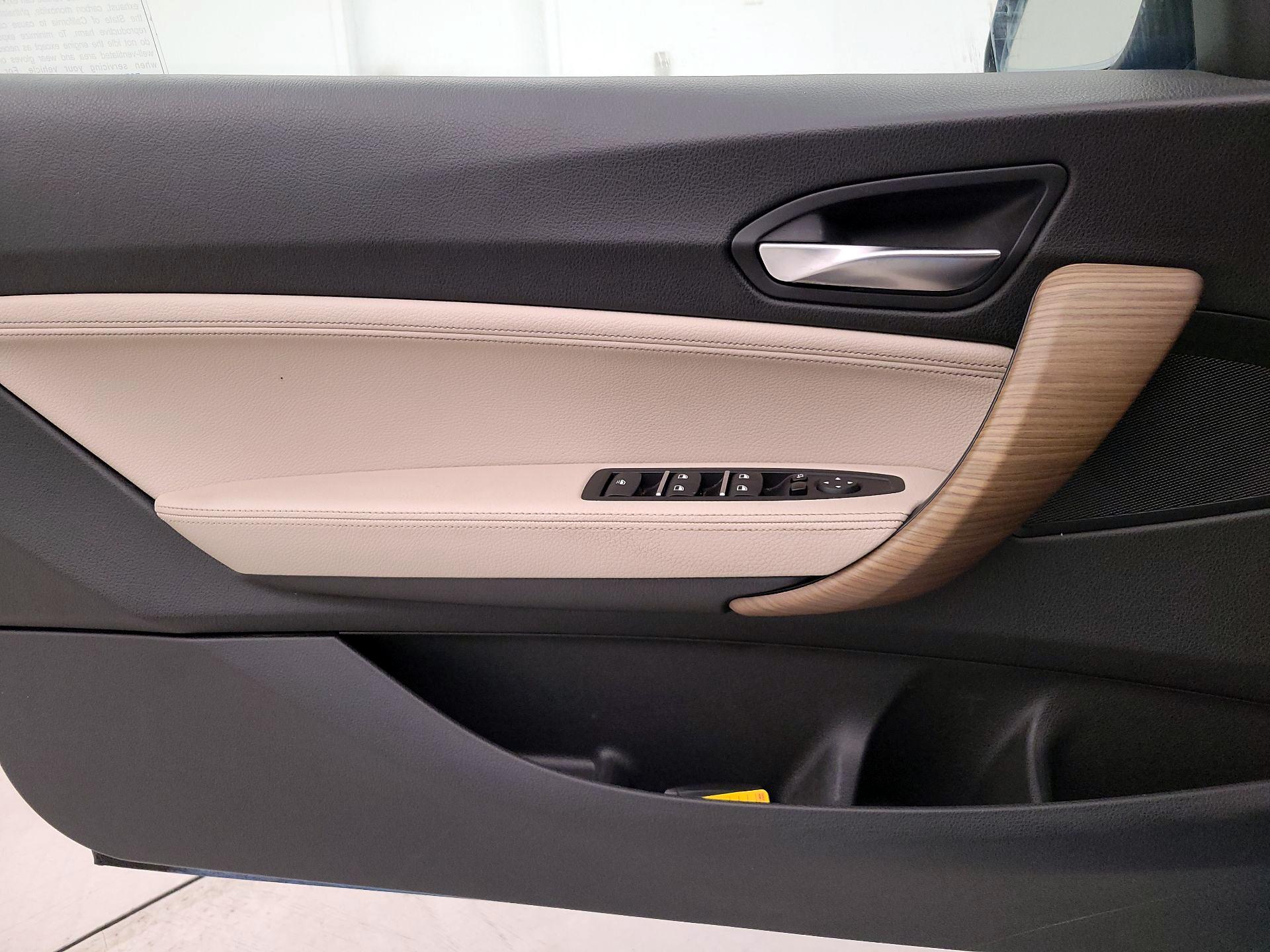 Thumbnail: 2019 BMW 2 Series - 10