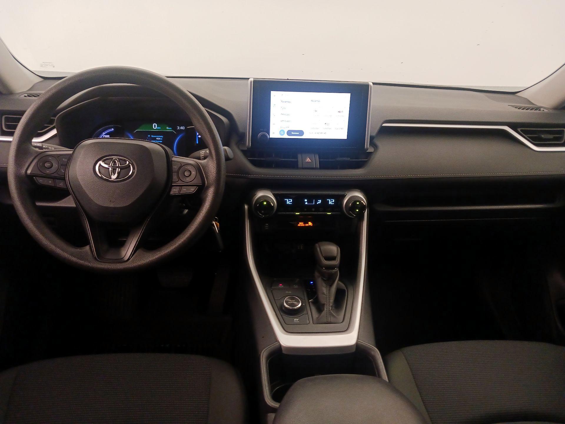 Thumbnail: 2025 Toyota RAV4 - 9