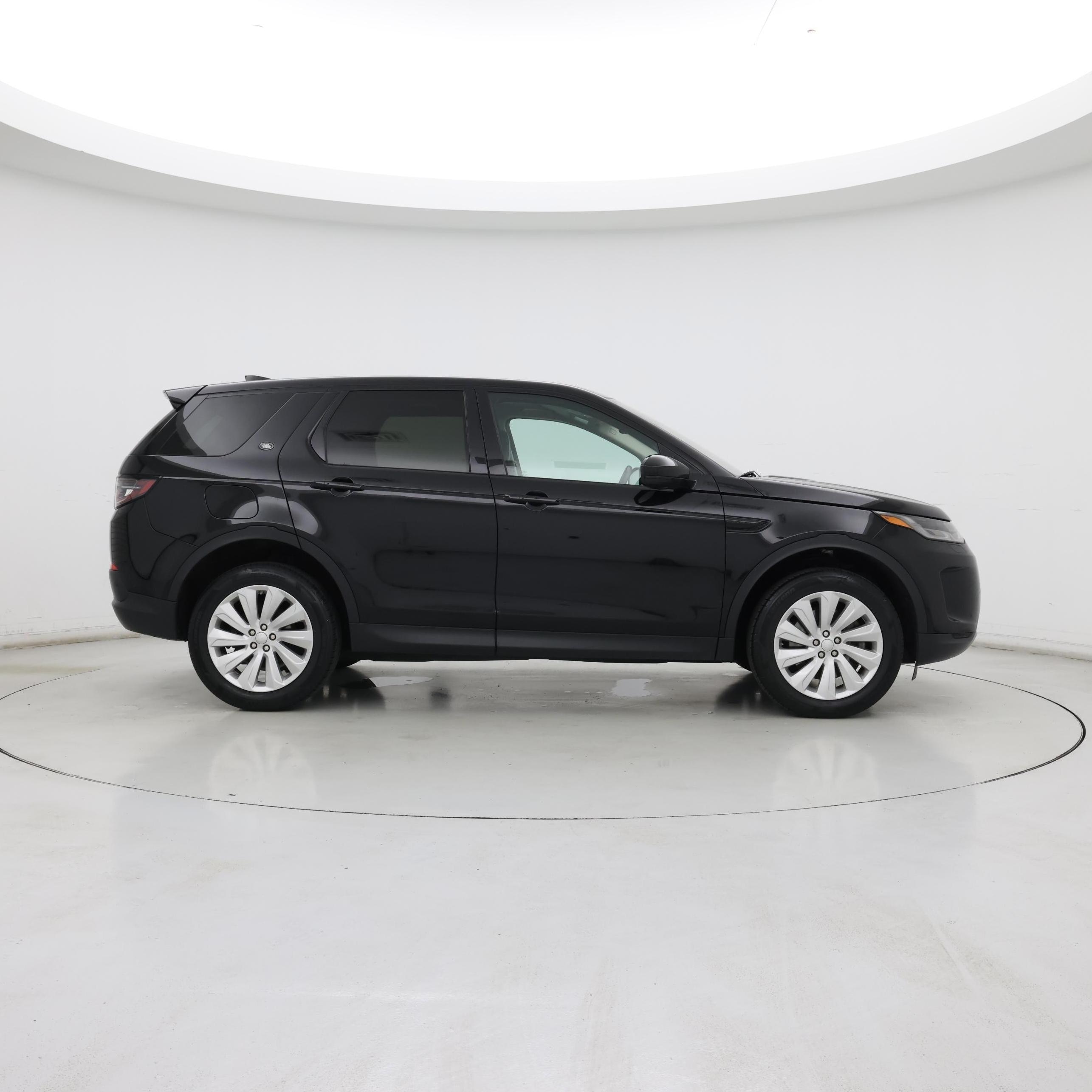 Thumbnail: 2020 Land Rover Discovery Sport - 7