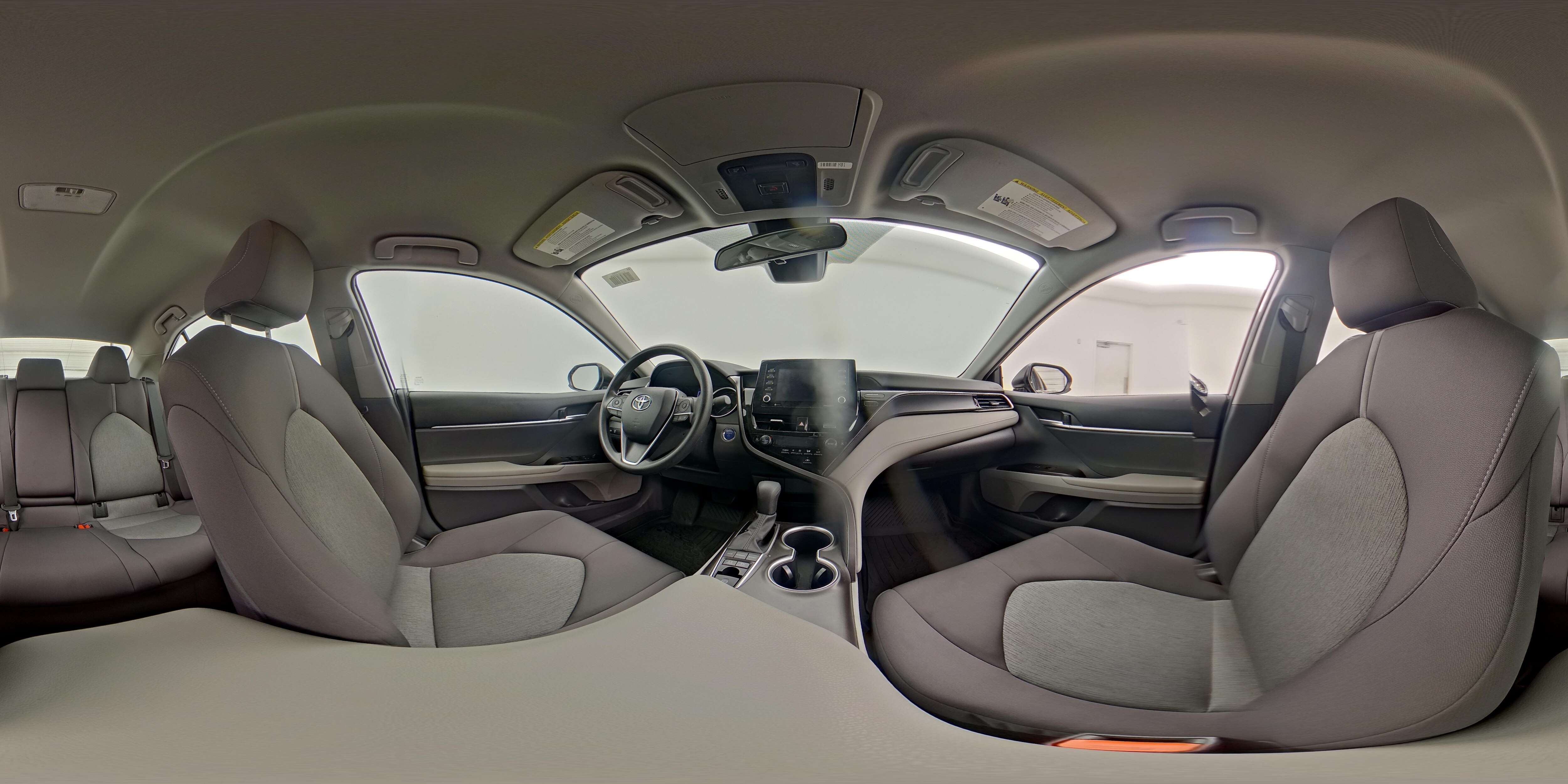 2024 Toyota Camry LE - Photo 24