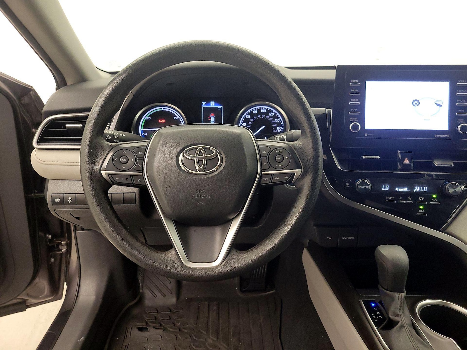 2024 Toyota Camry LE - Photo 11
