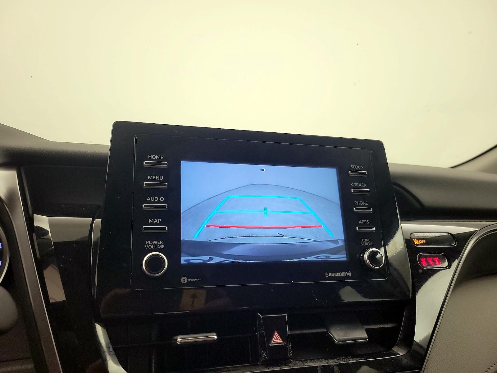 2024 Toyota Camry LE - Photo 15