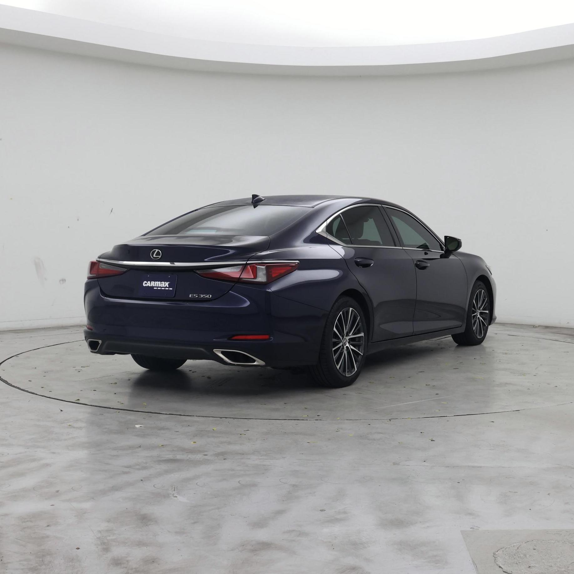 Thumbnail: 2022 Lexus ES - 8