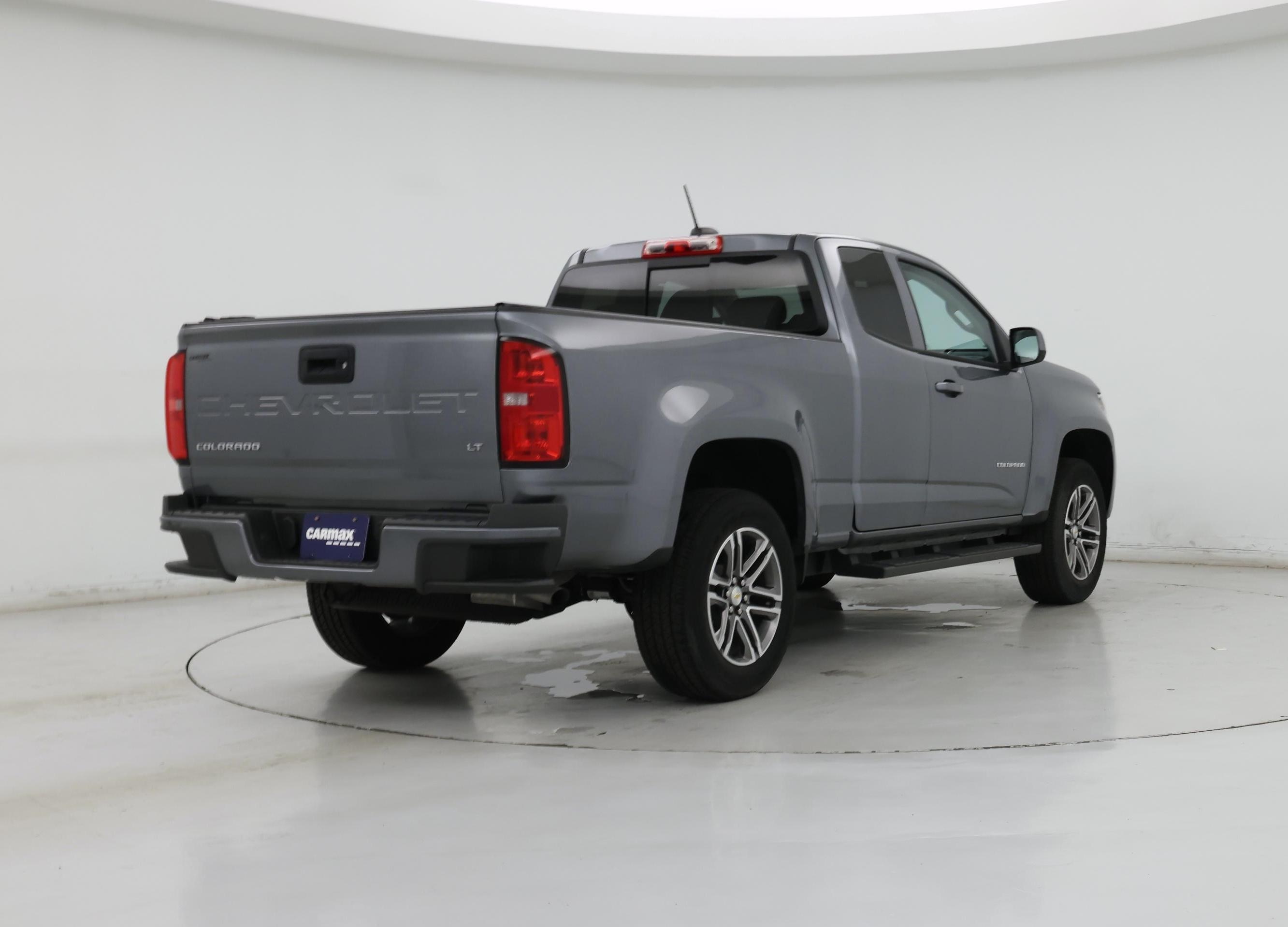 Thumbnail: 2022 Chevrolet Colorado - 8