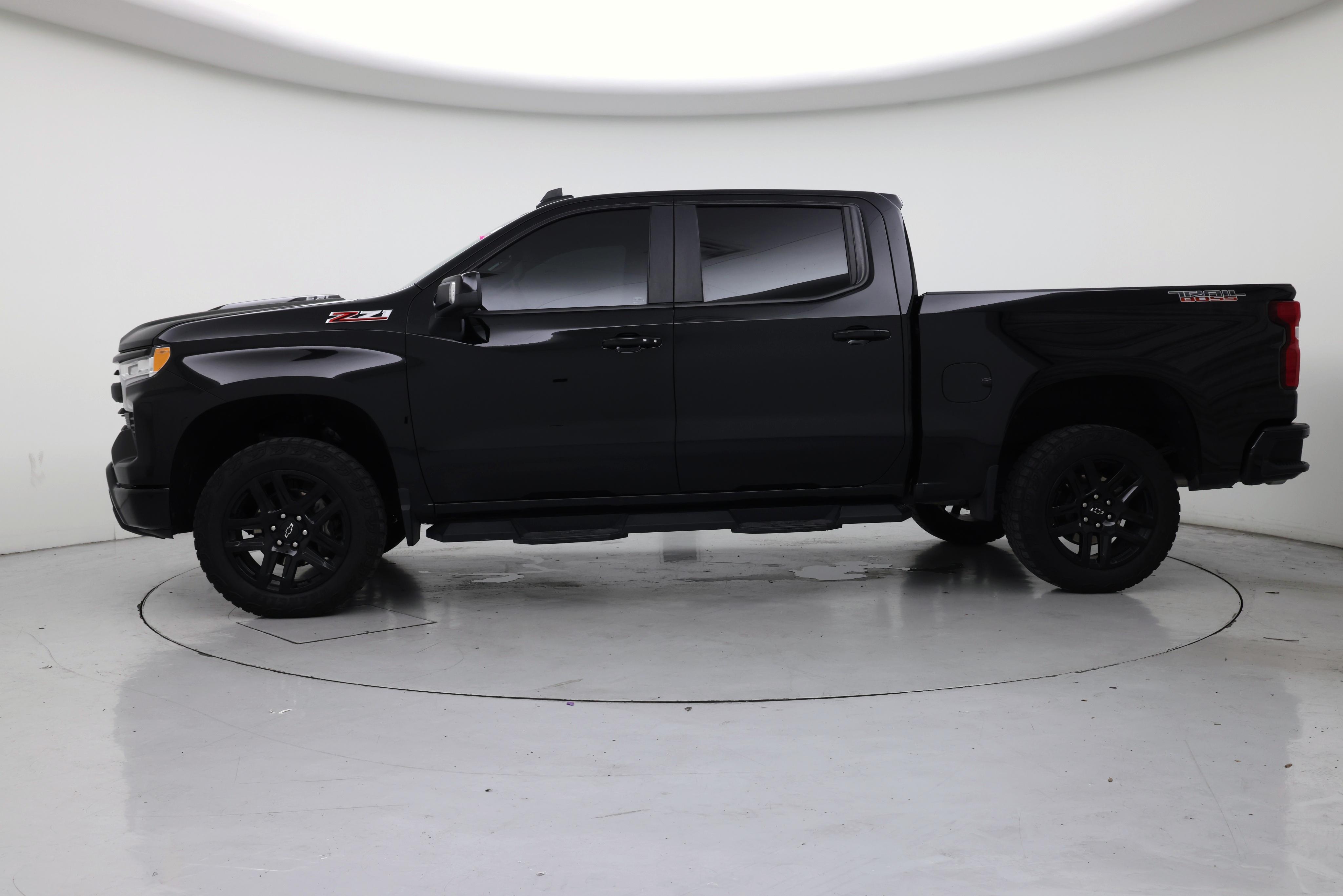 Thumbnail: 2024 Chevrolet Silverado 1500 - 3