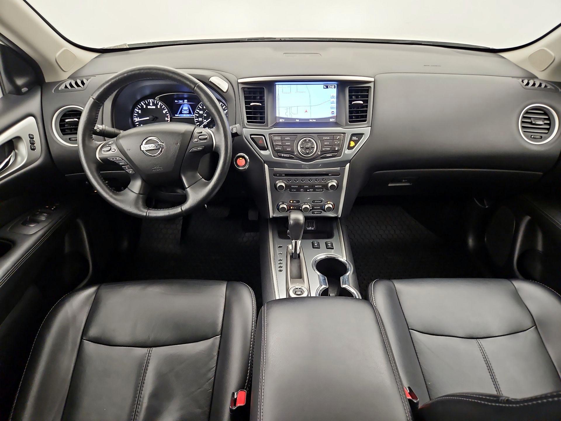 Thumbnail: 2018 Nissan Pathfinder - 9