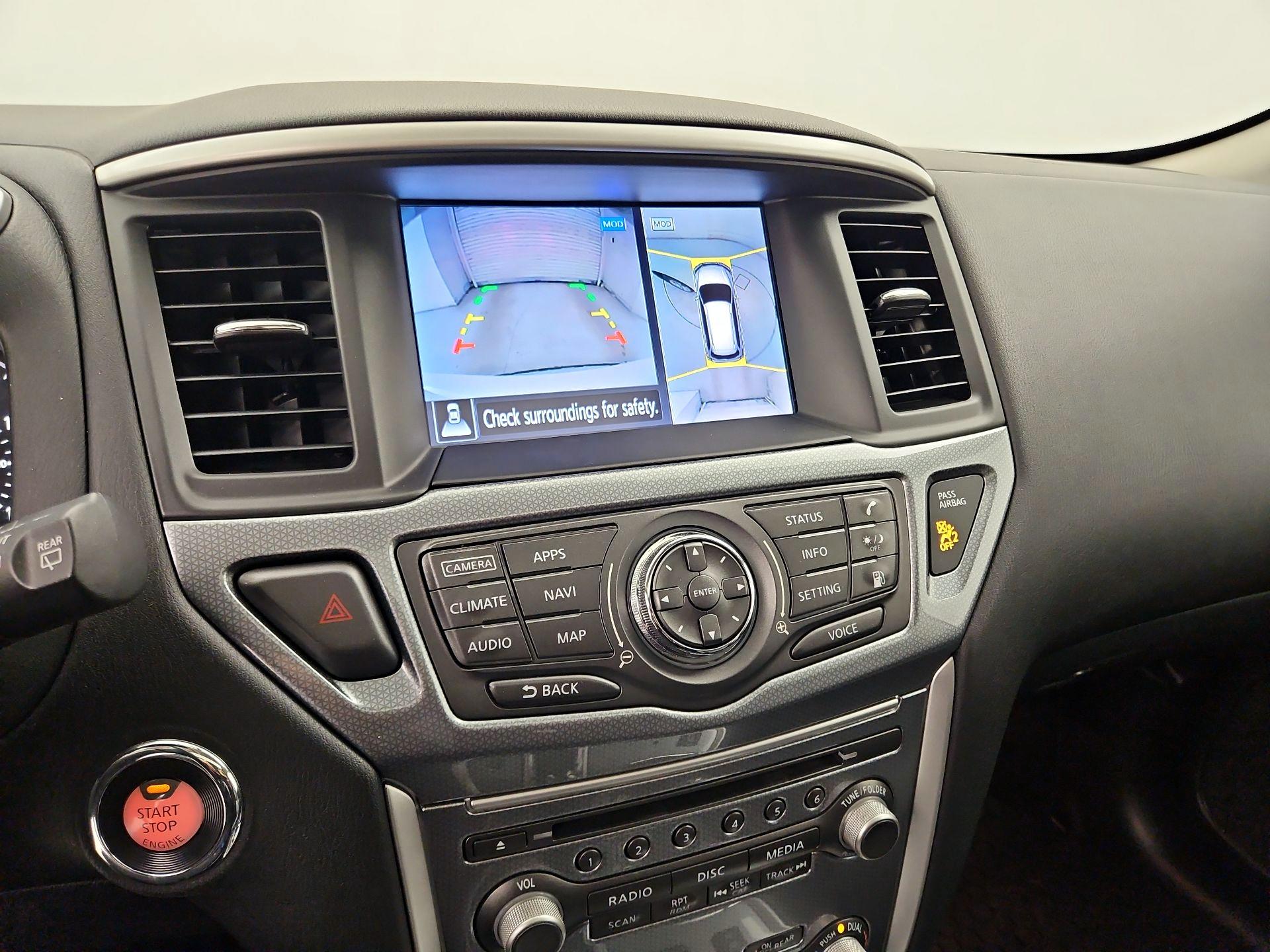 Thumbnail: 2018 Nissan Pathfinder - 15