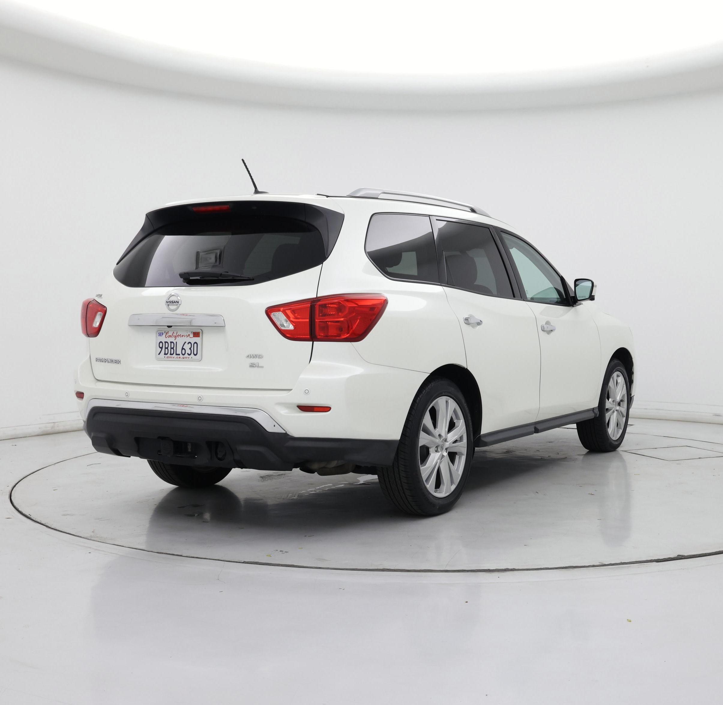 Thumbnail: 2018 Nissan Pathfinder - 8