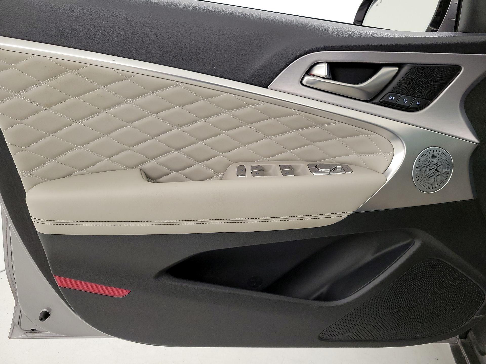Thumbnail: 2021 Genesis G70 - 12