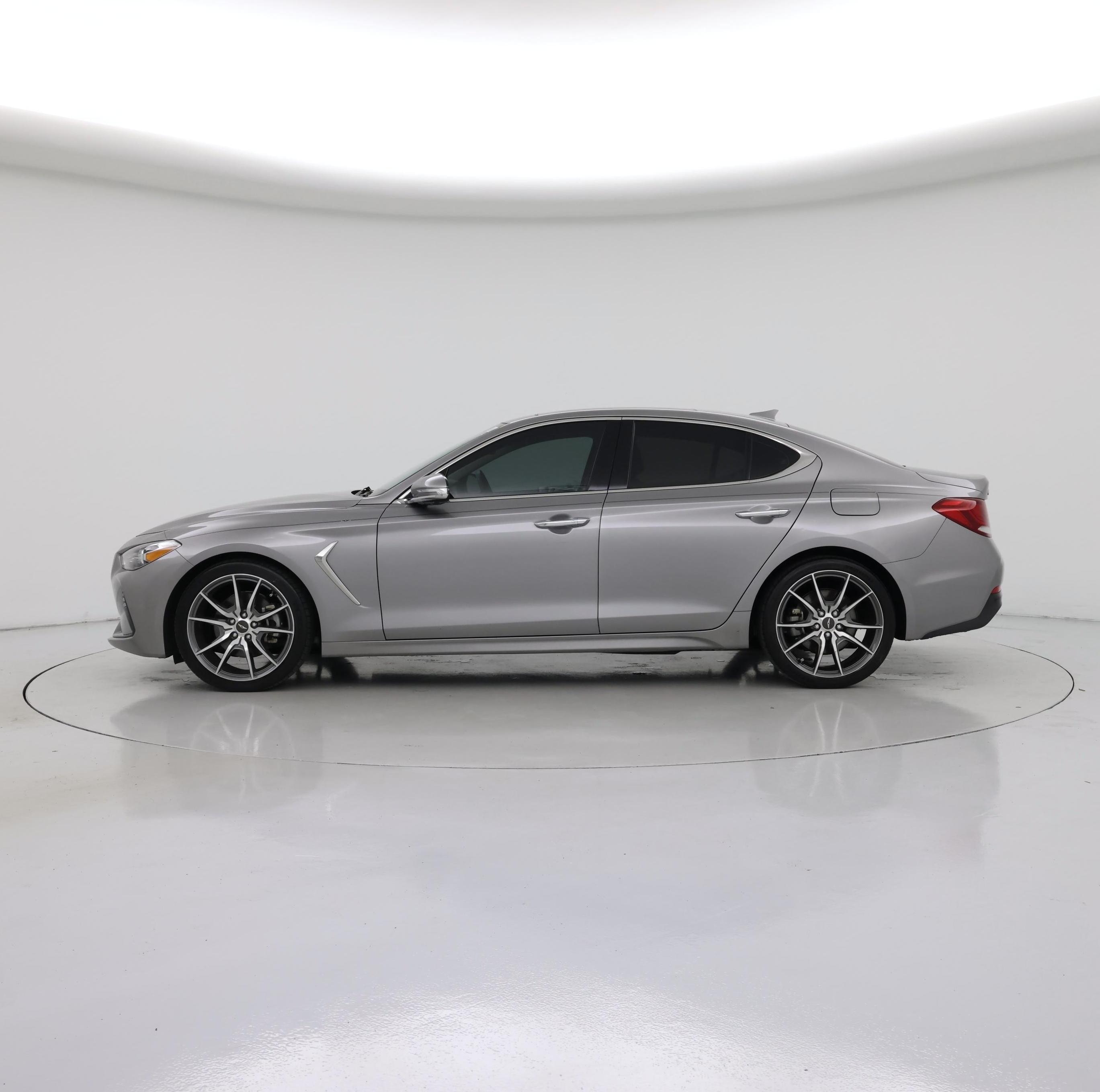 Thumbnail: 2021 Genesis G70 - 3