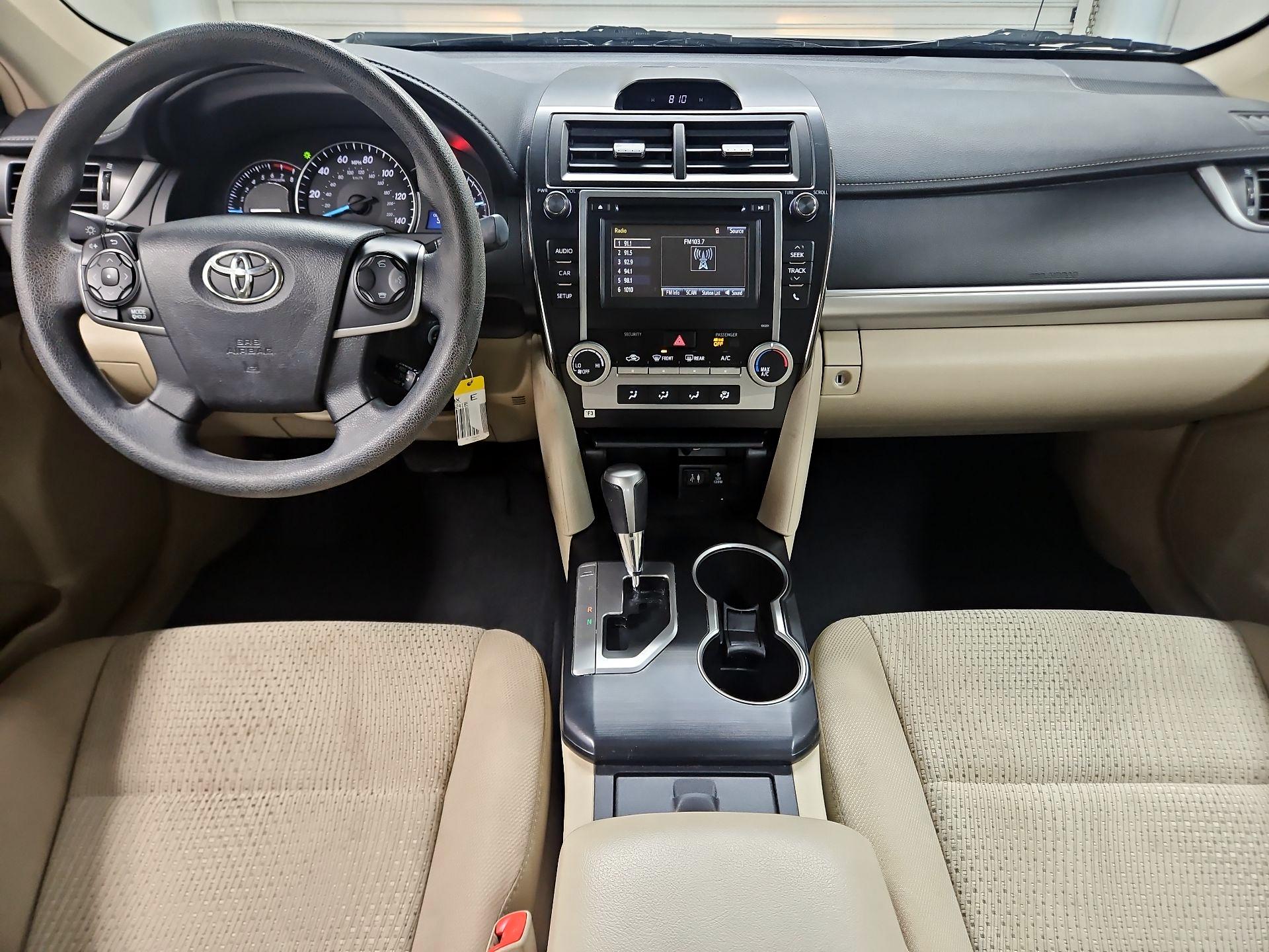 Thumbnail: 2014 Toyota Camry - 9
