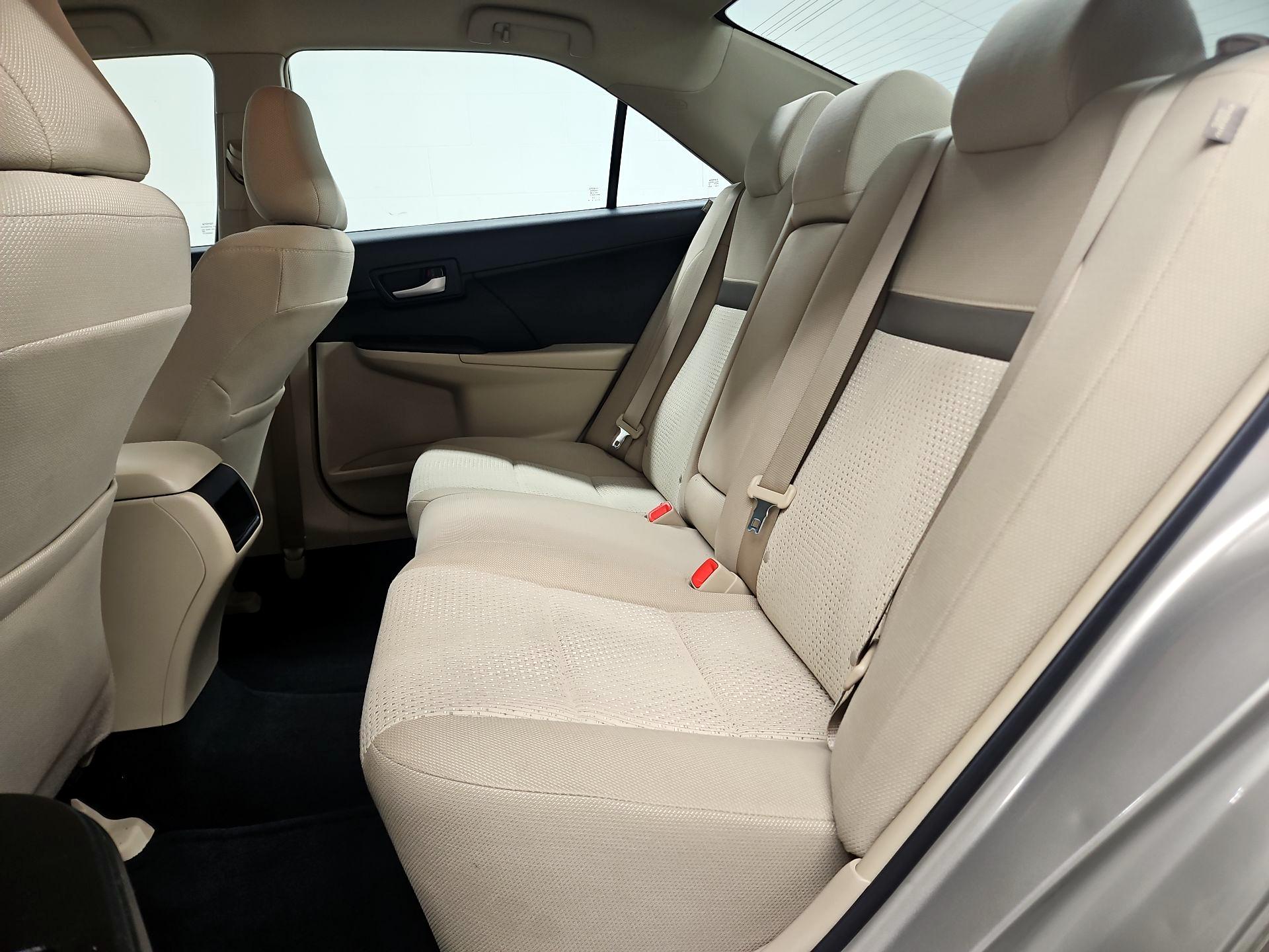 Thumbnail: 2014 Toyota Camry - 19