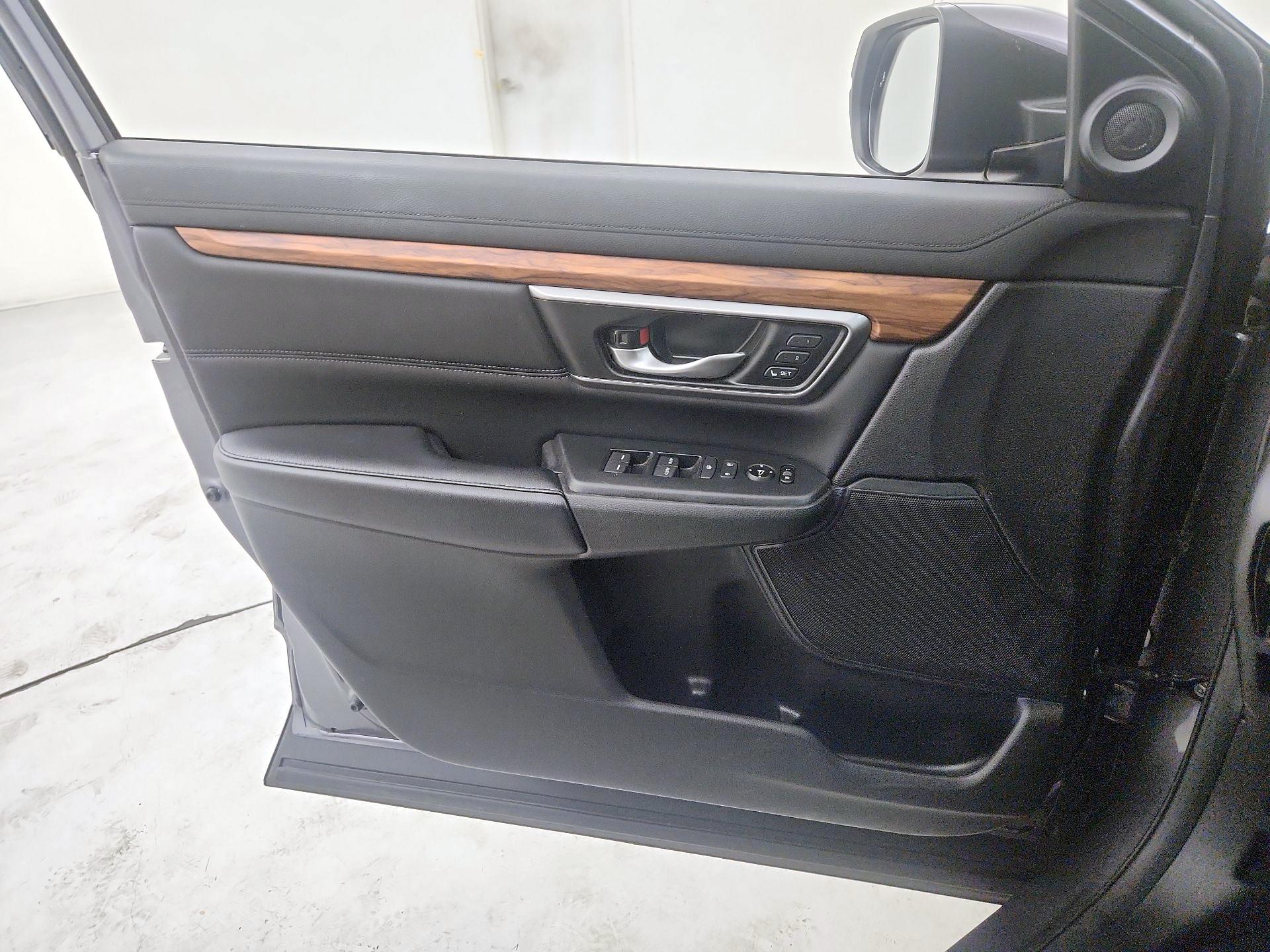 Thumbnail: 2018 Honda CR-V - 12