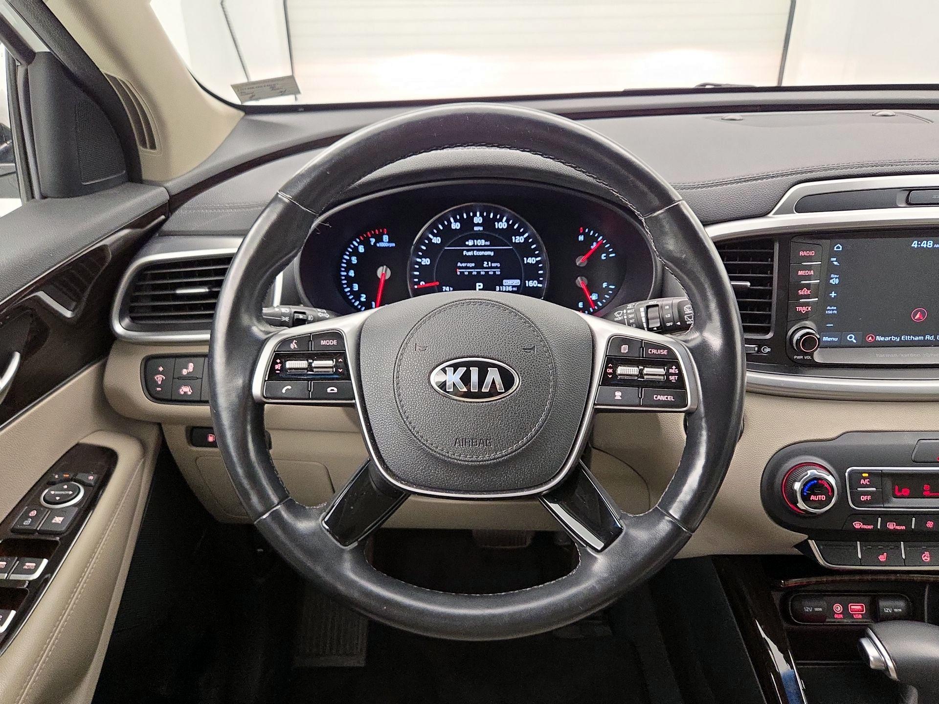 Thumbnail: 2019 Kia Sorento - 10